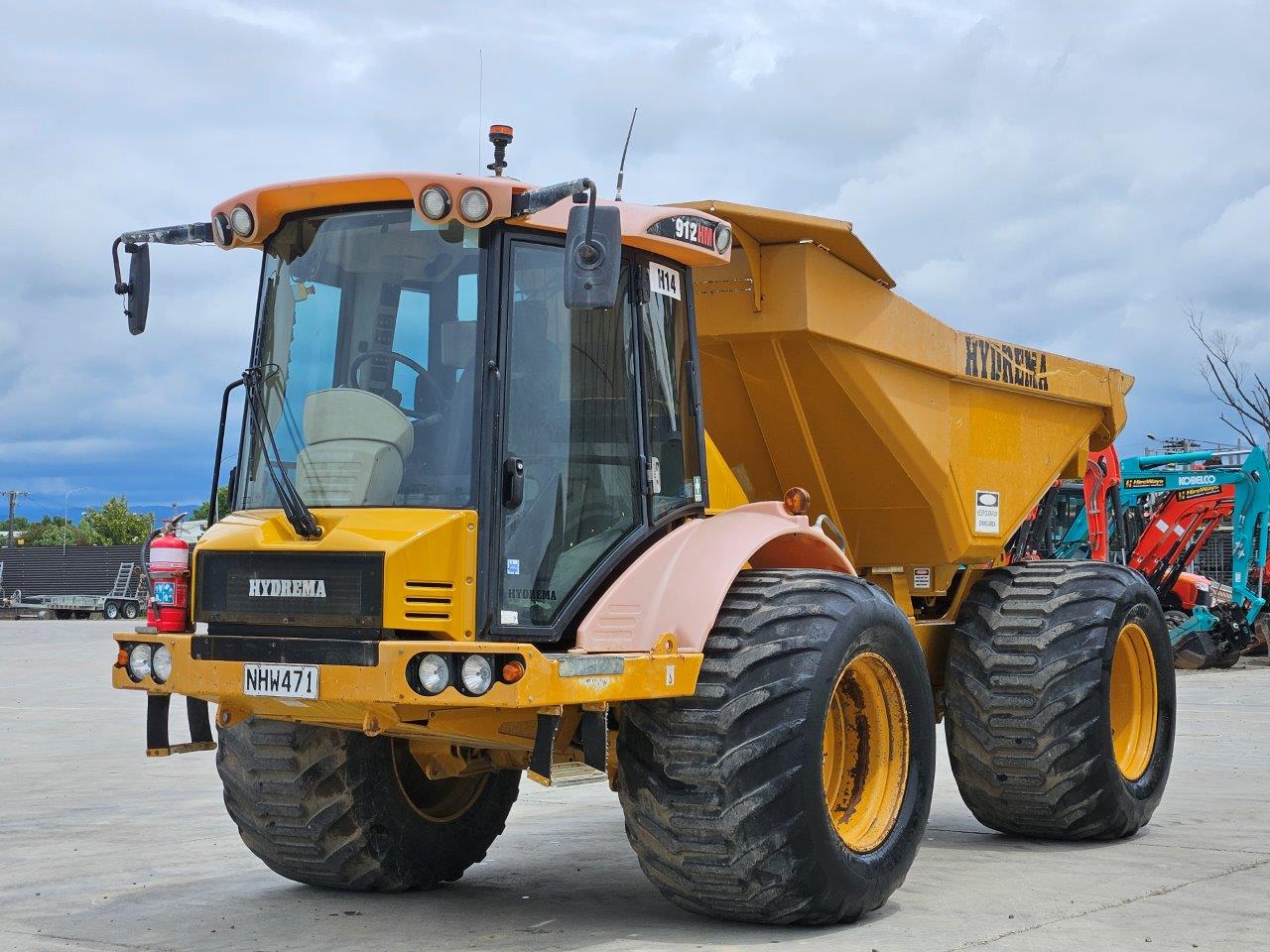 2015 Hydrema 912HM Swivel Tip Dump Truck