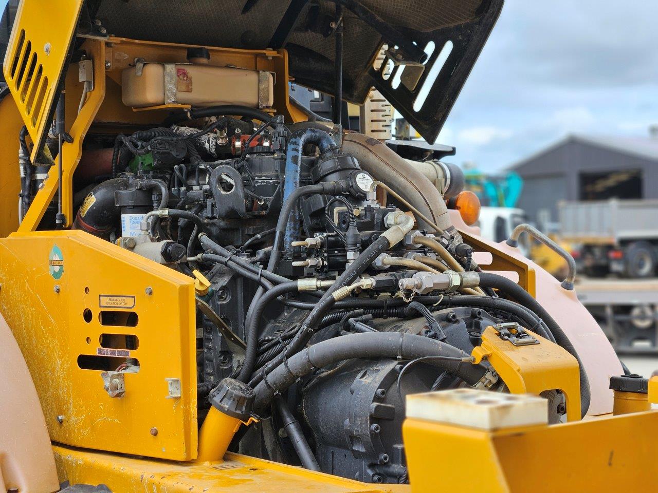 2015 Hydrema 912HM Swivel Tip Dump Truck