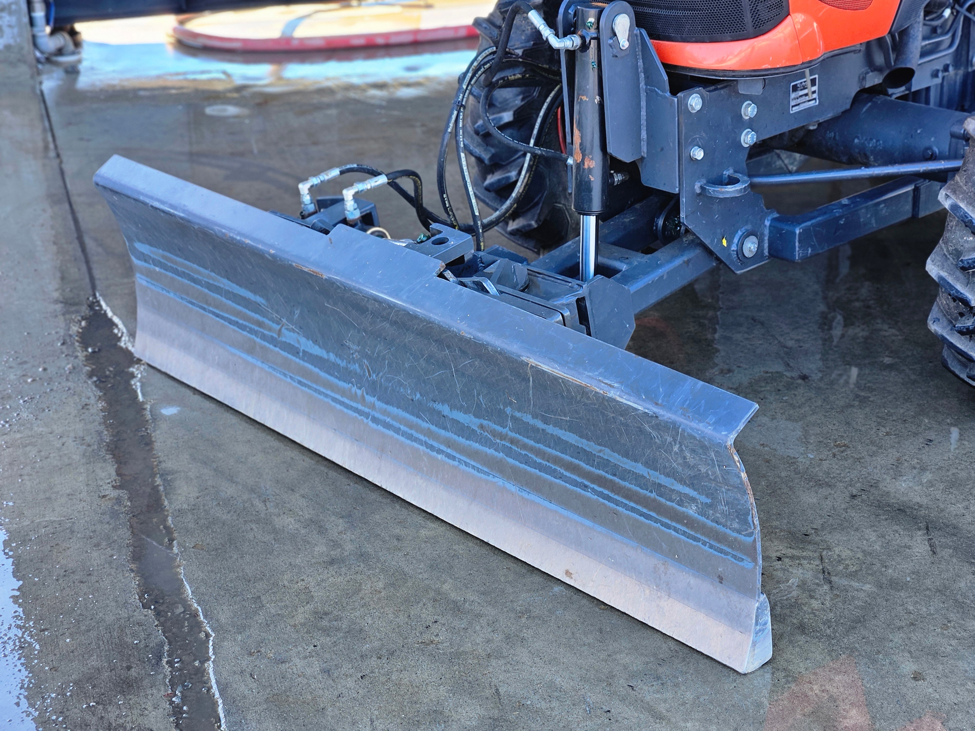 2023 Kubota L3800D Trencher