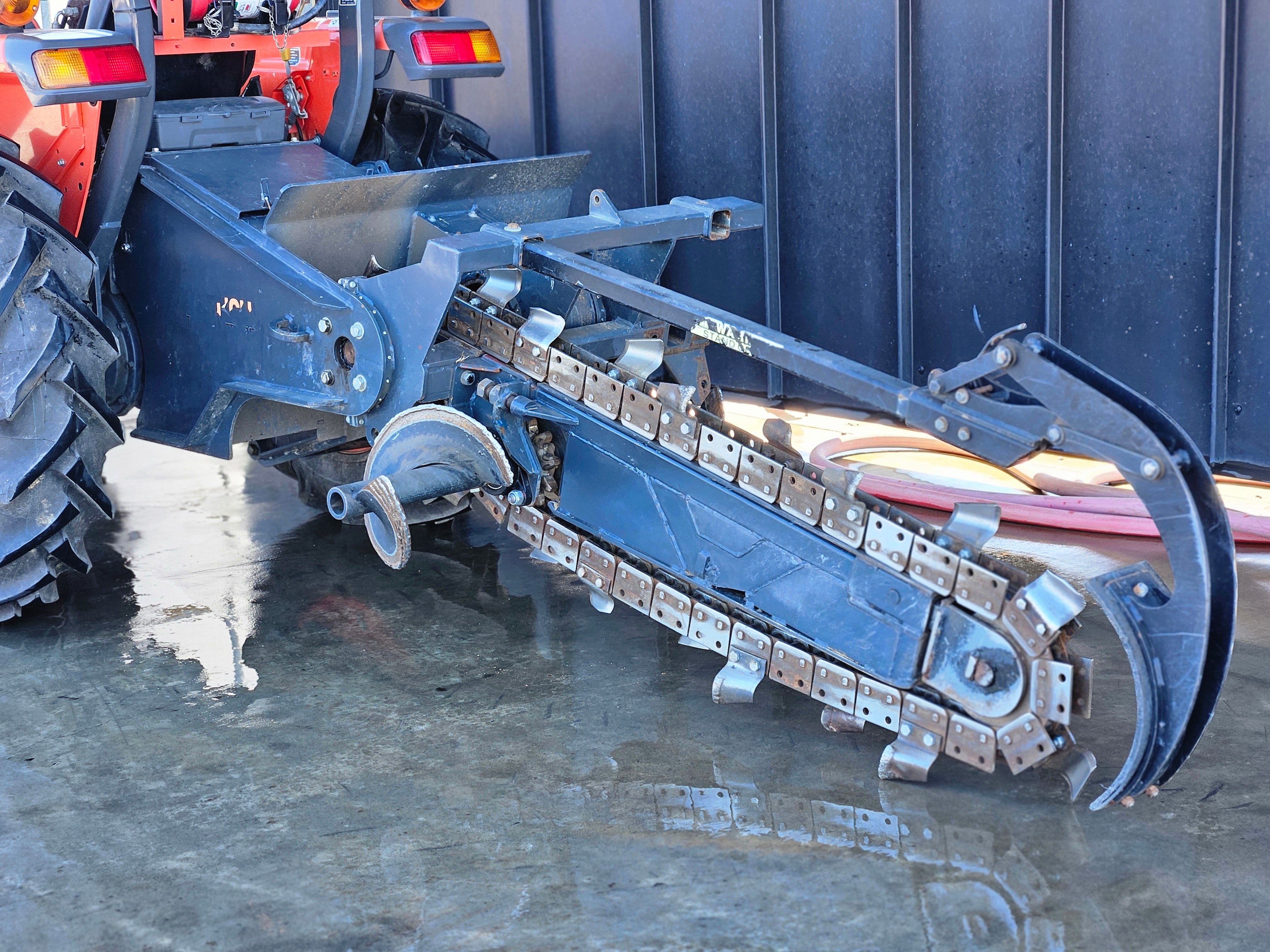 2023 Kubota L3800D Trencher