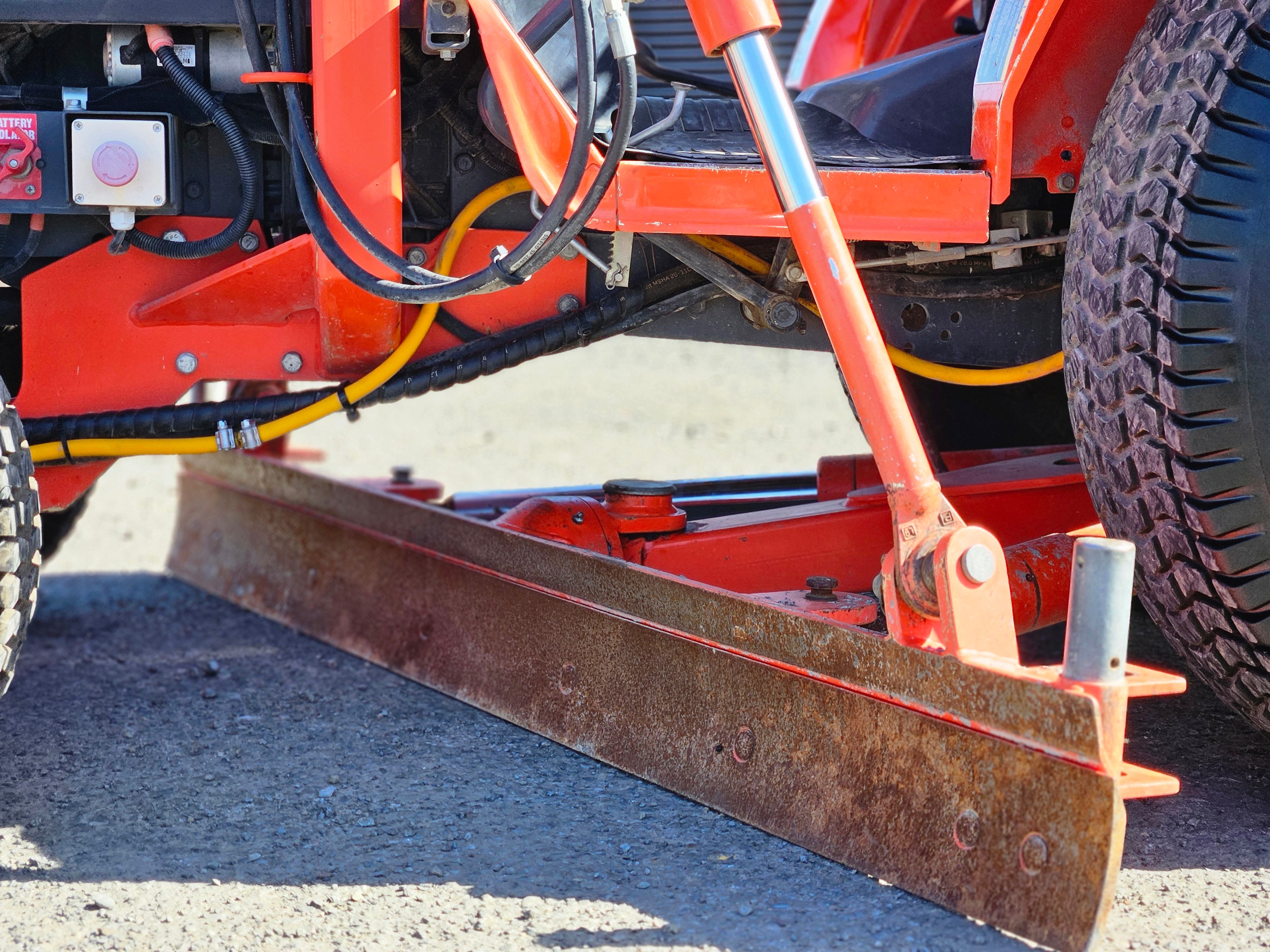 2020 Neilo B3150 Tractor Grader / Broom