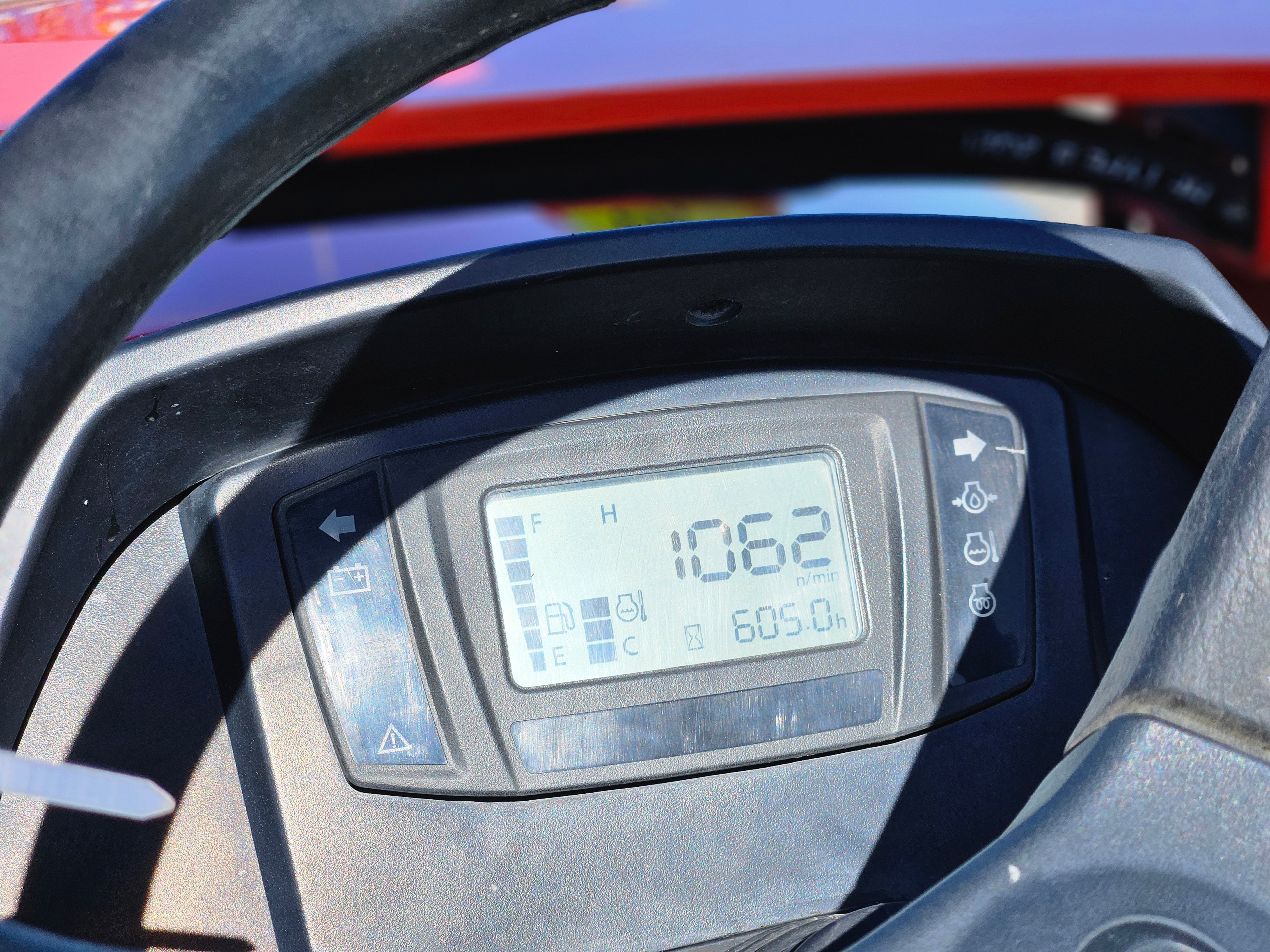 2020 Neilo B3150 Tractor Grader / Broom