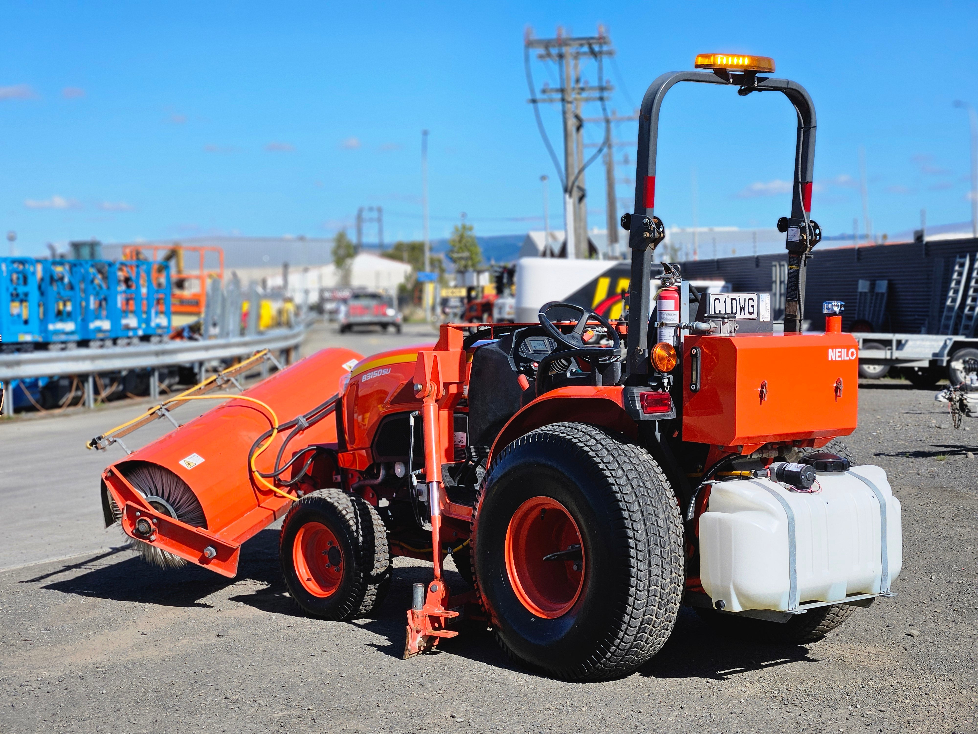 2020 Neilo B3150 Tractor Grader / Broom