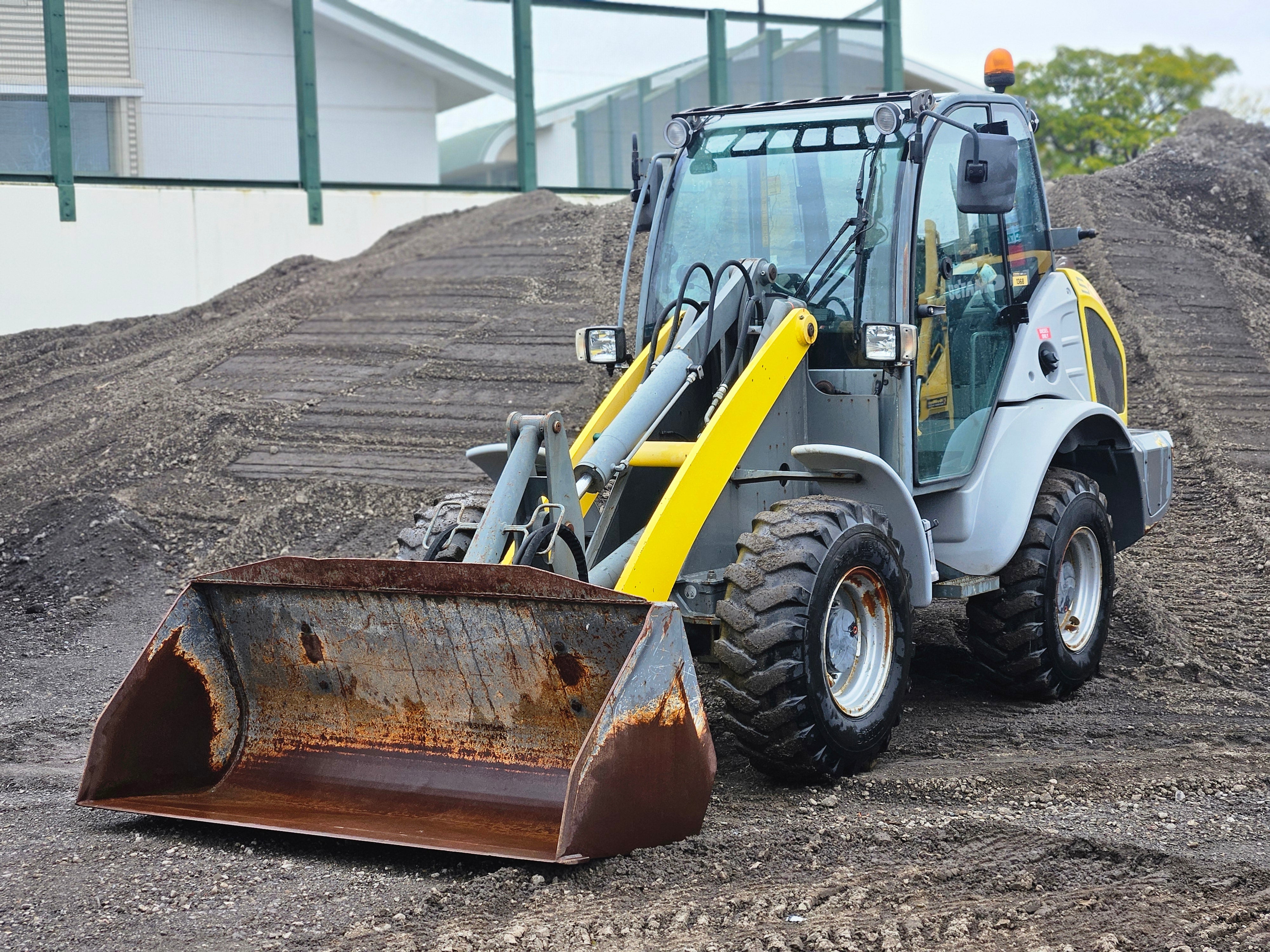2016 Wacker Neuson 353 Loader