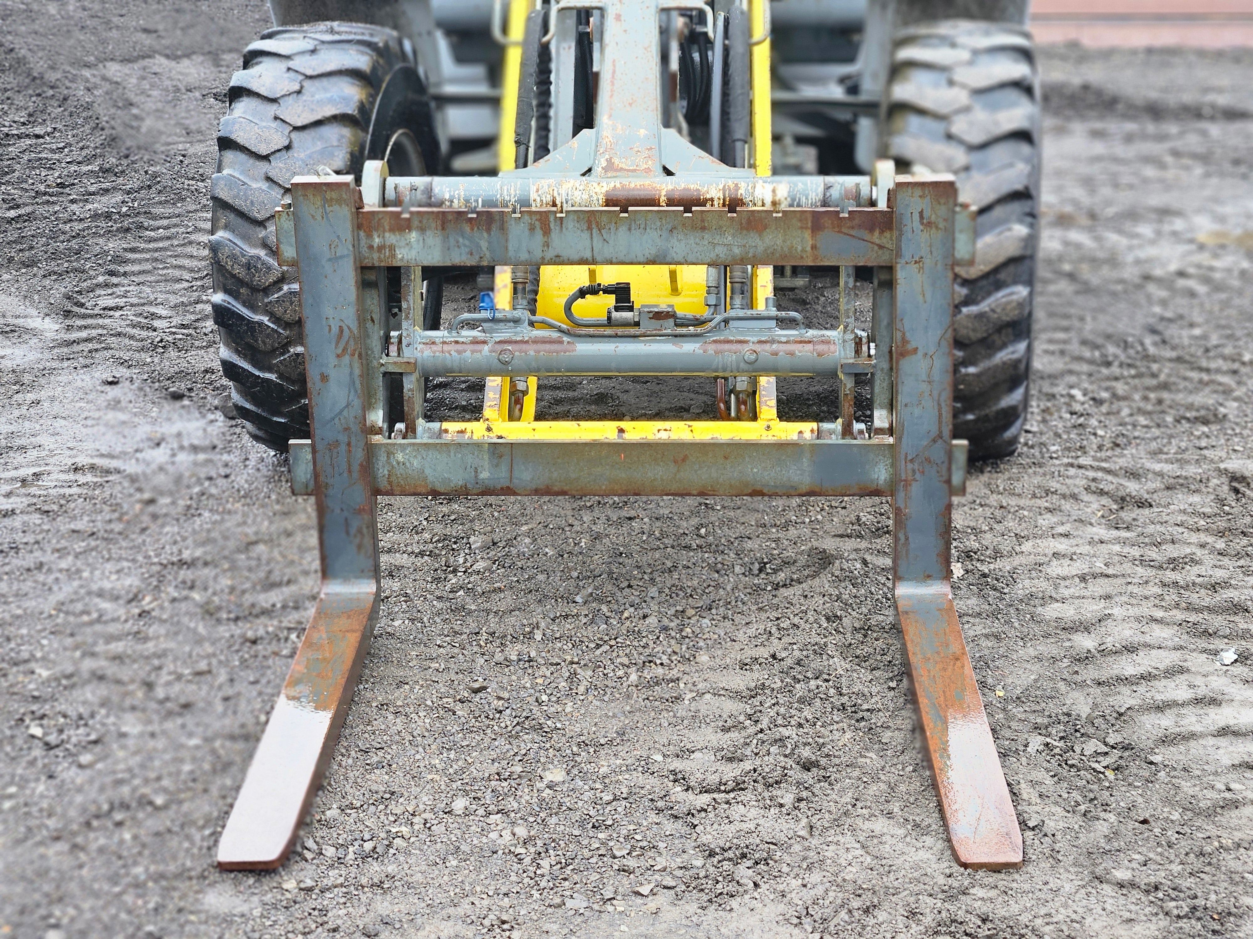 2016 Wacker Neuson 353 Loader