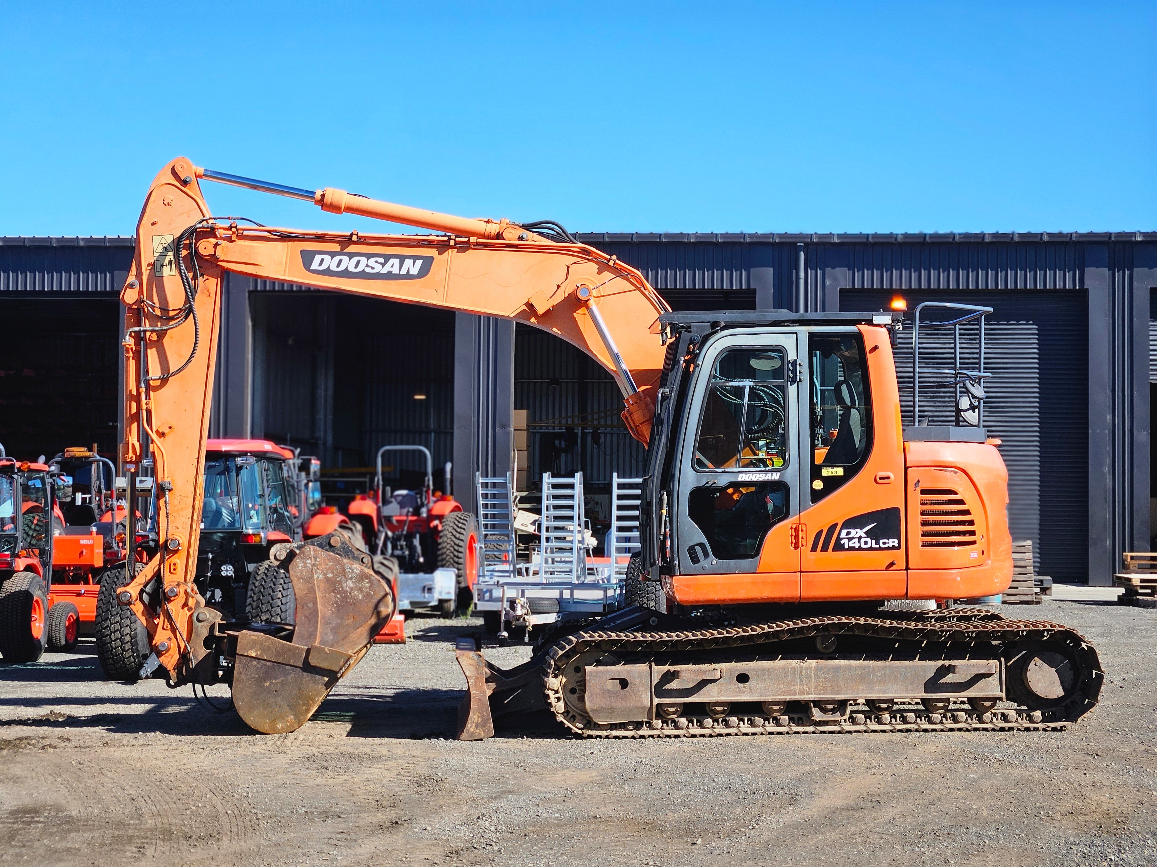 2015 Doosan DX140LCR Excavator