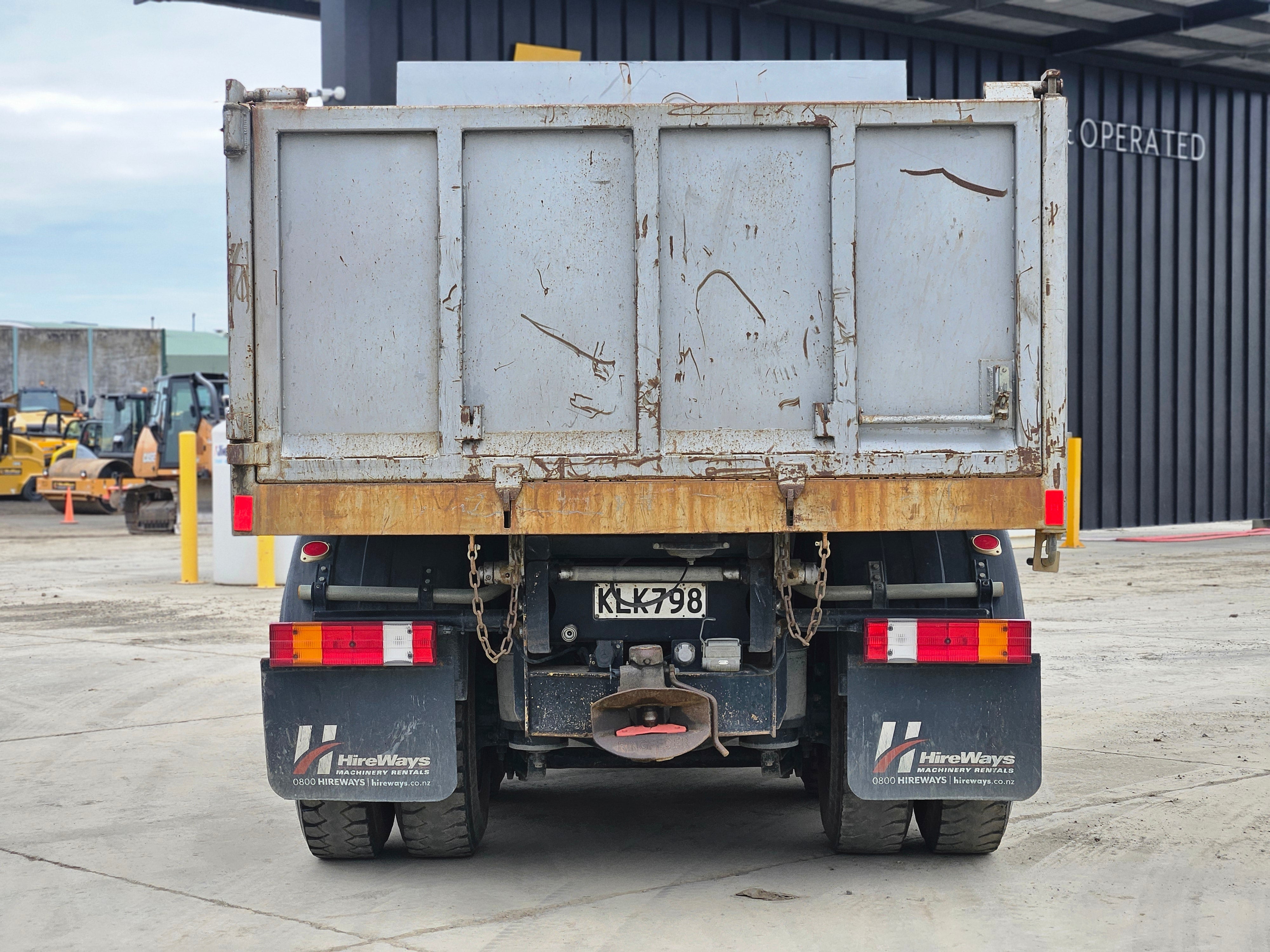 2010 Mercedes-Benz Actros 2644 Tip Truck