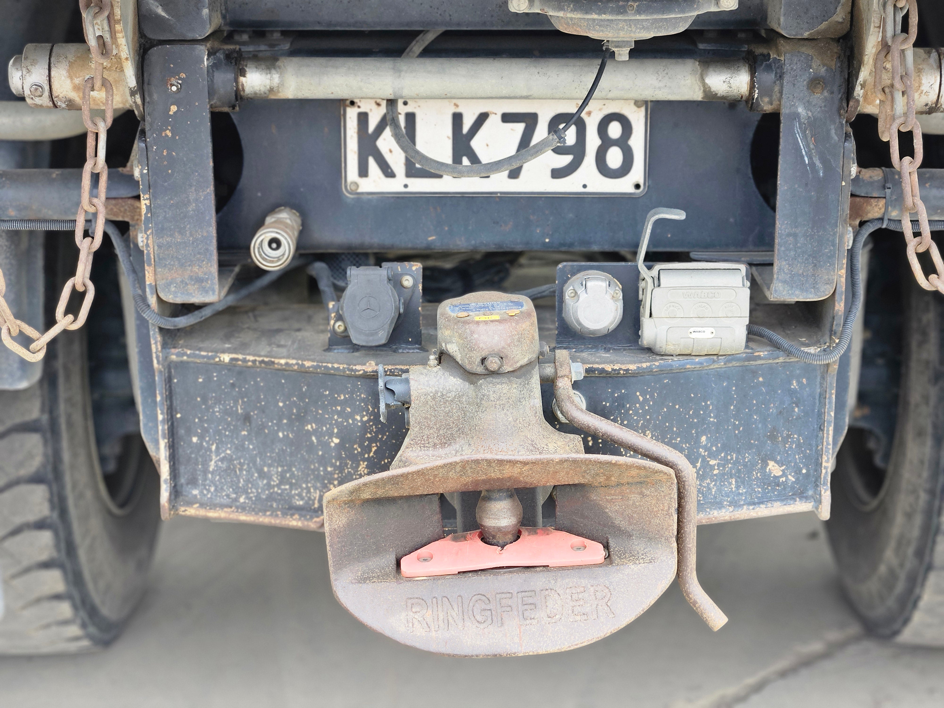 2010 Mercedes-Benz Actros 2644 Tip Truck