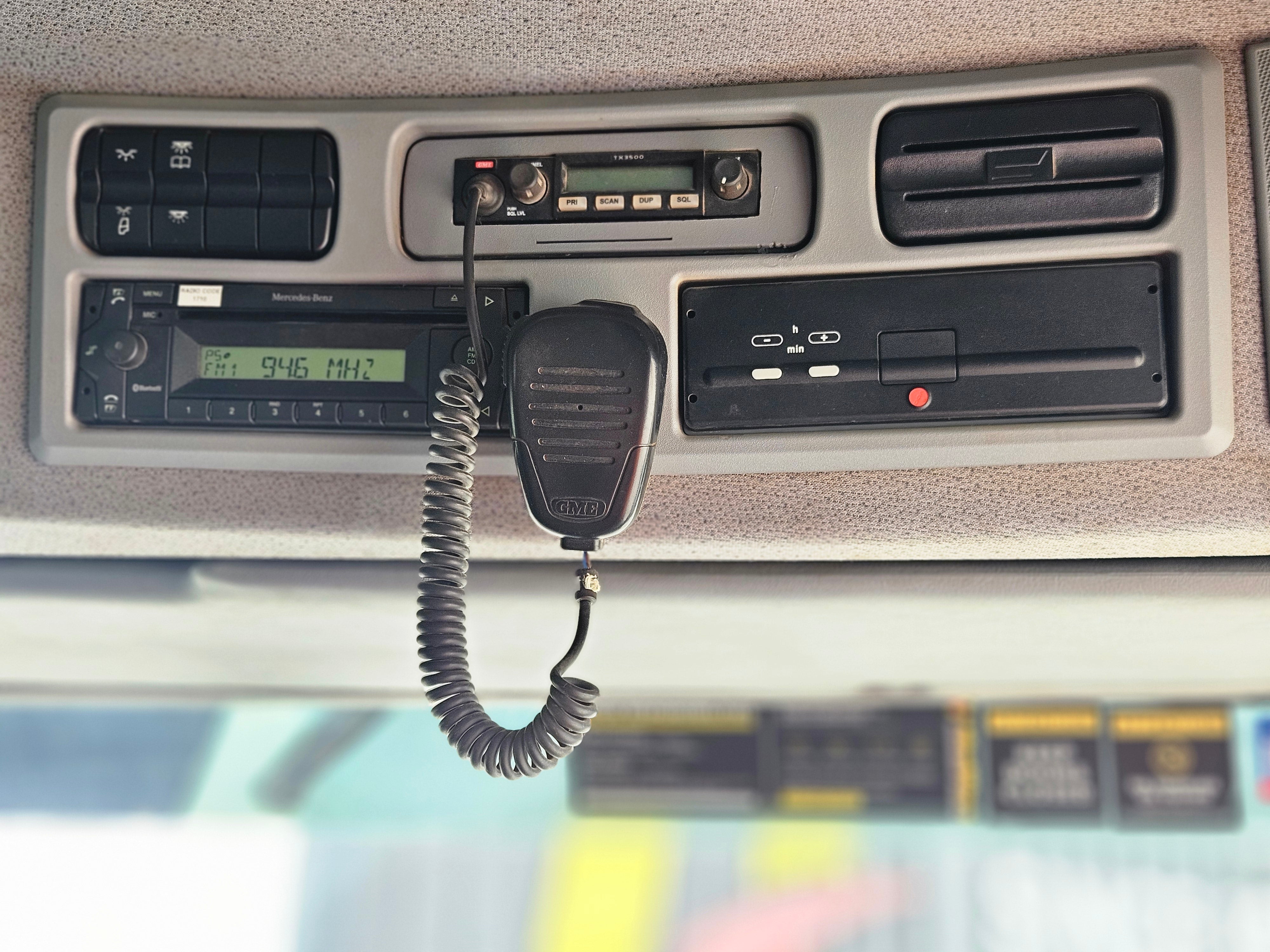 2010 Mercedes-Benz Actros 2644 Tip Truck
