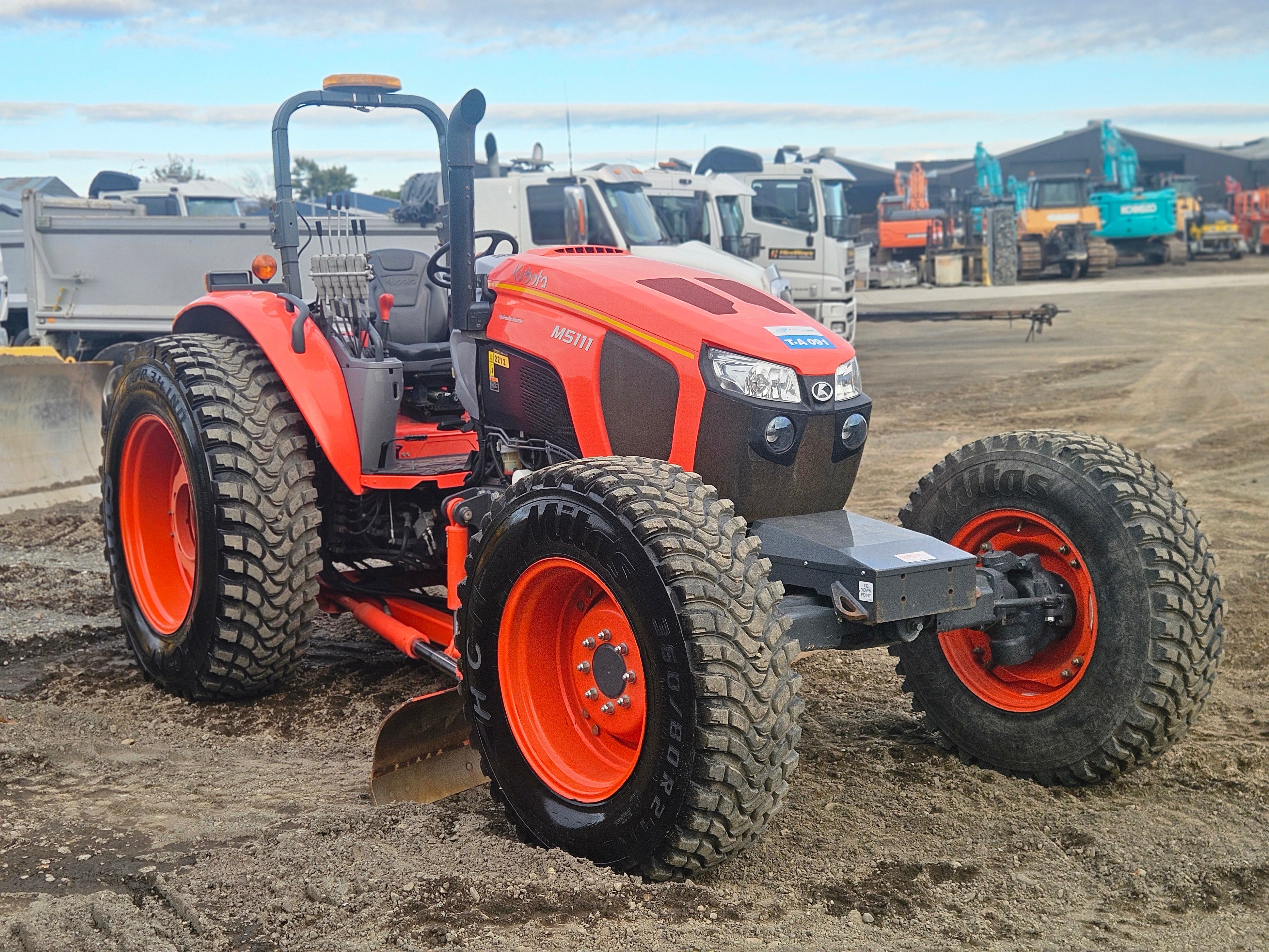 2021 Neilo M5111 Grader (ROPS)