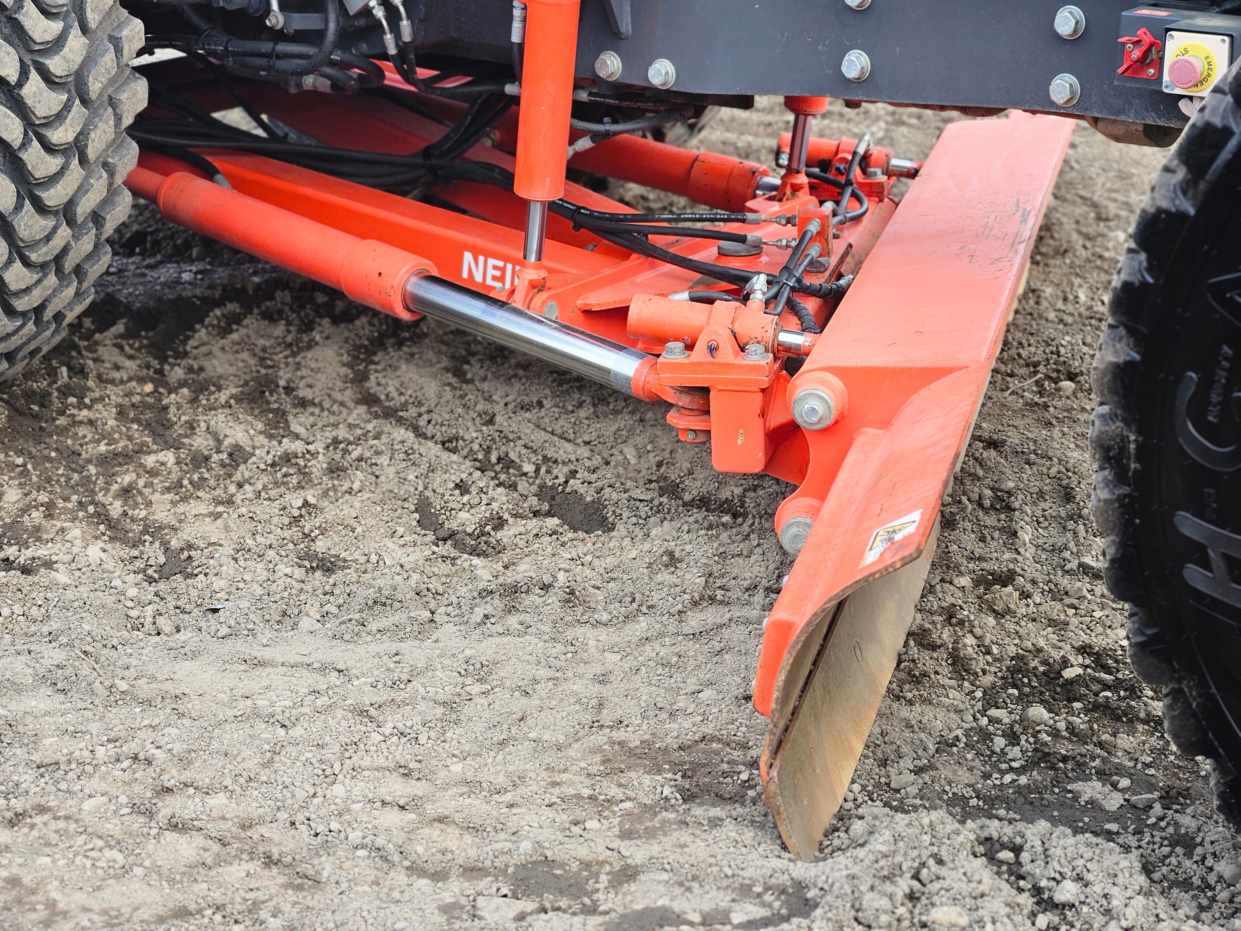 2021 Neilo M5111 Grader (ROPS)