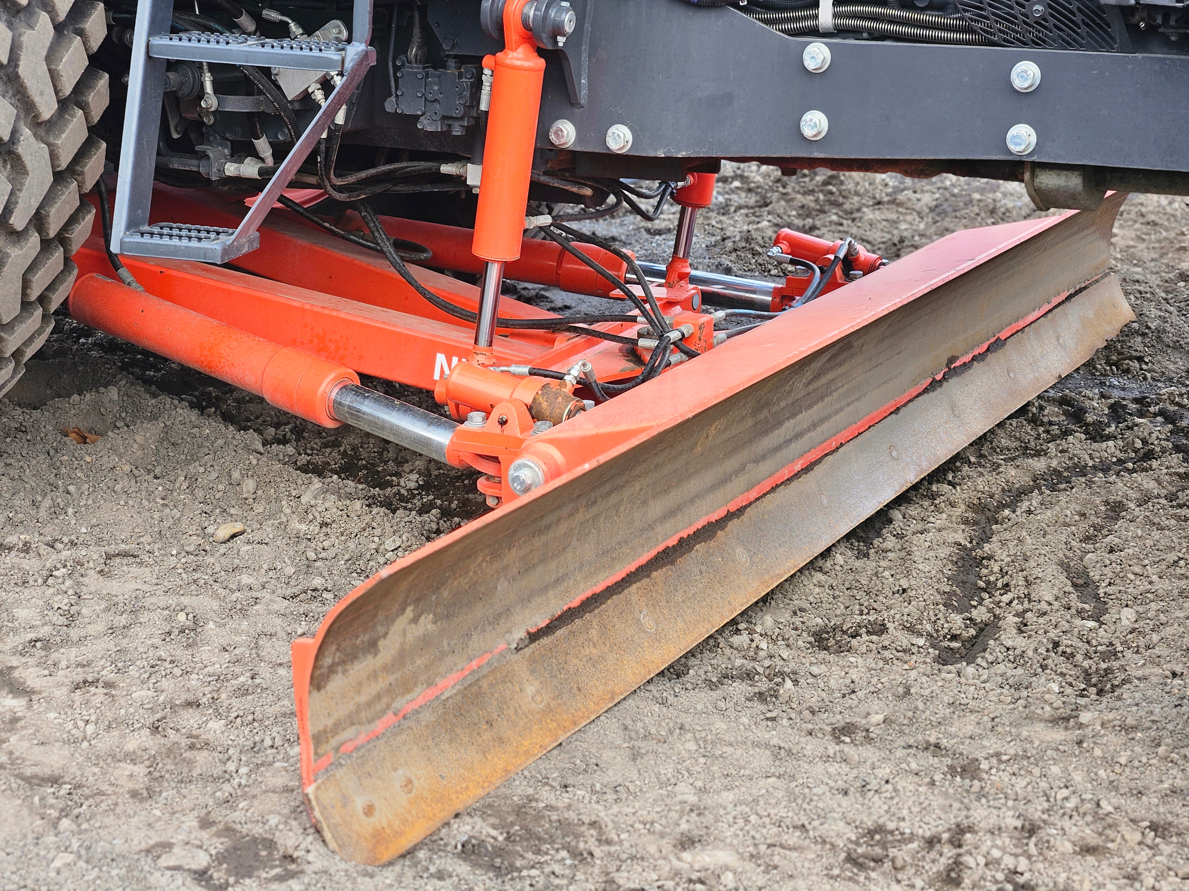 2023 Neilo M5111 Grader (Cabin)