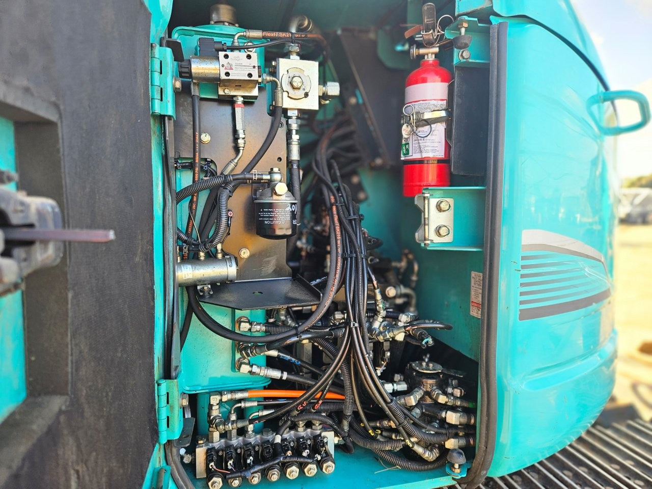 2015 Kobelco SK75SR-3 Excavator