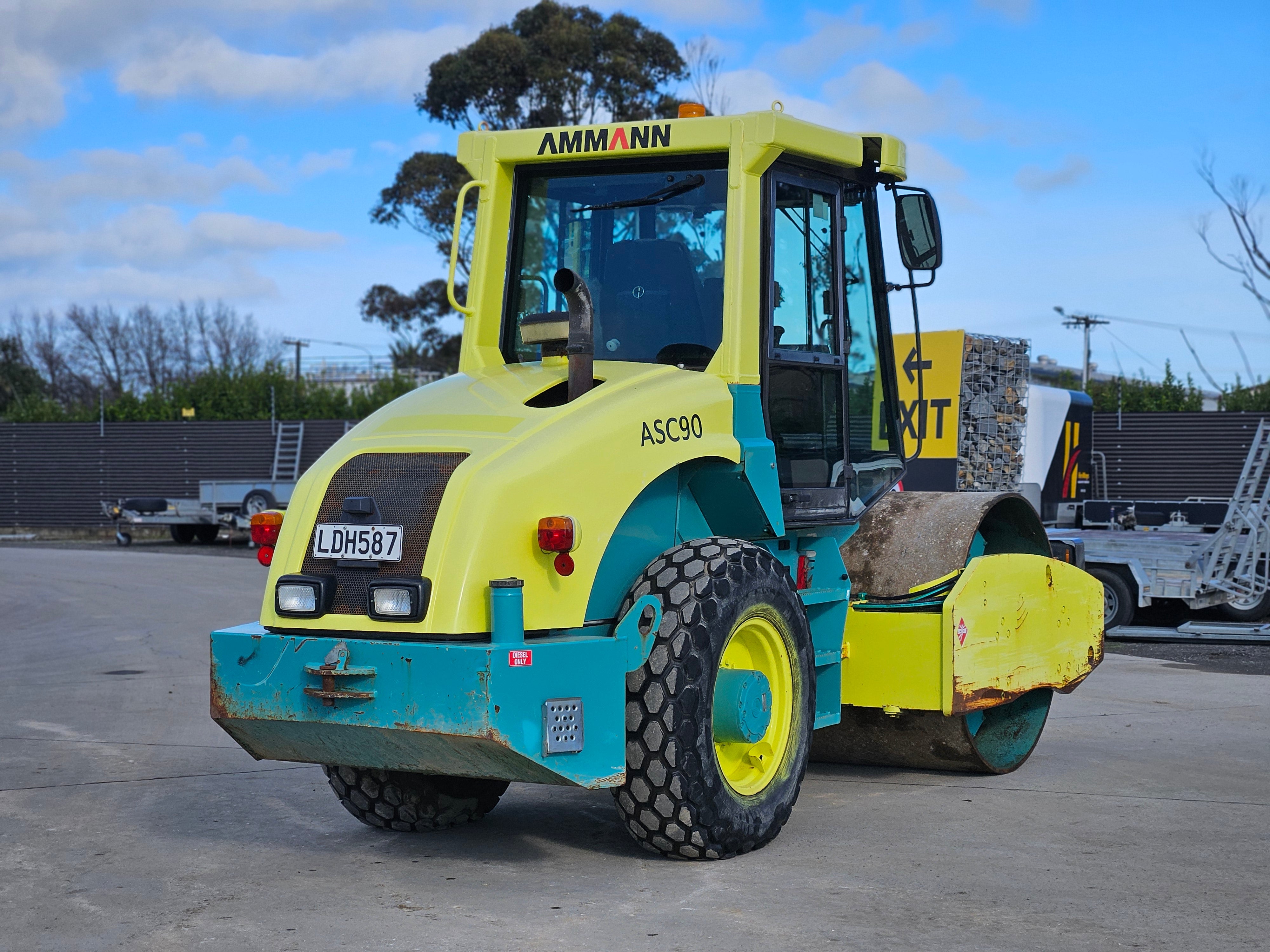 2008 Ammann ASC90D Smooth Drum Roller