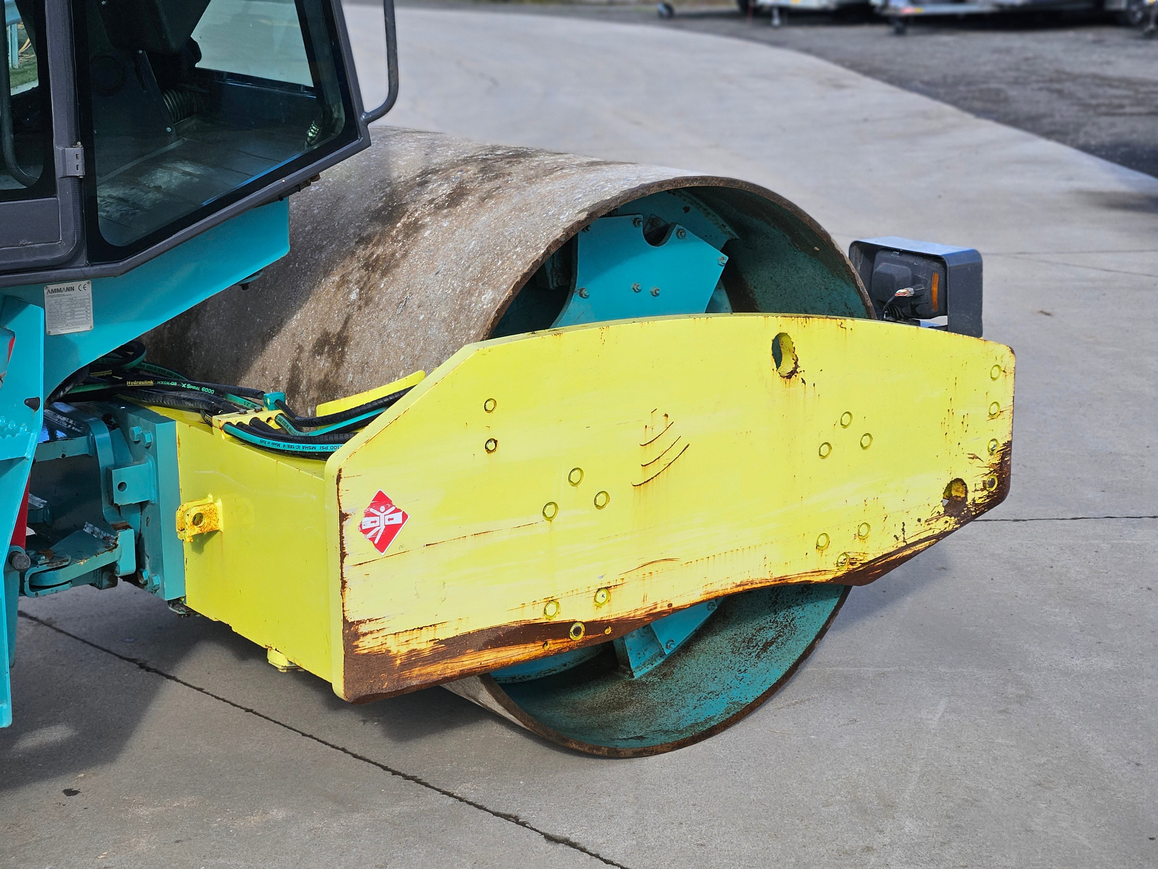 2008 Ammann ASC90D Smooth Drum Roller