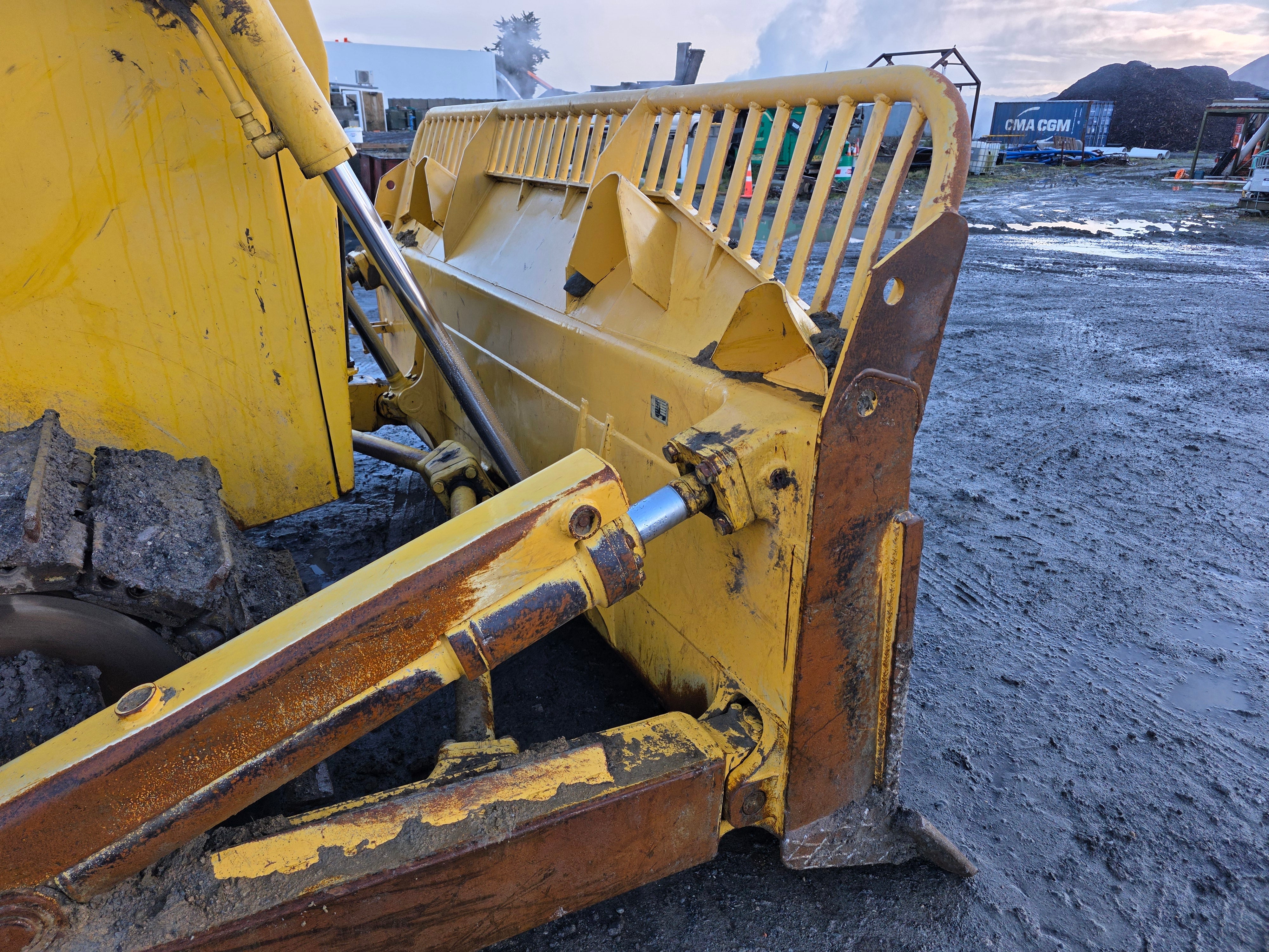 2011 Komatsu D85EX Bulldozer