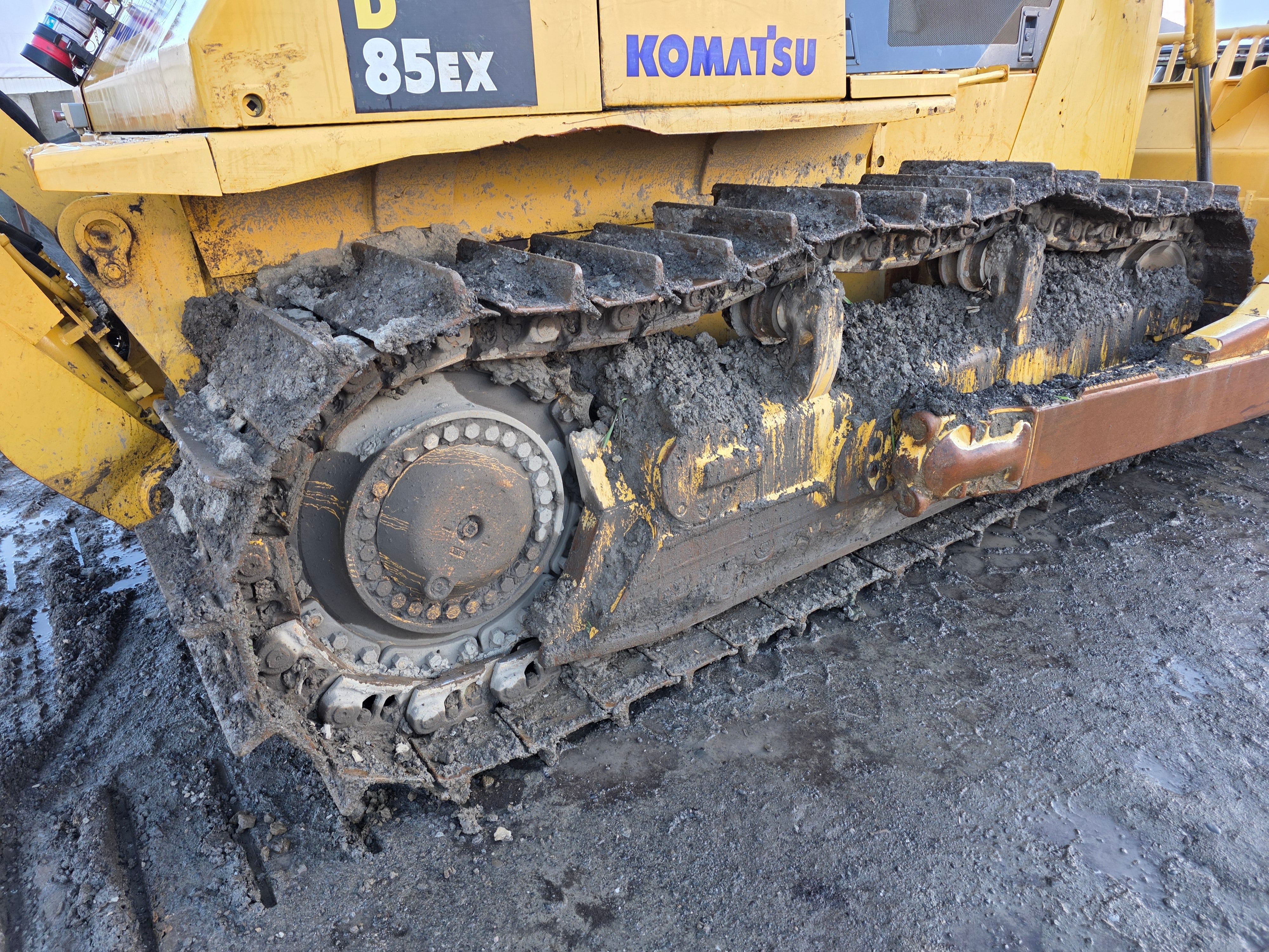 2011 Komatsu D85EX Bulldozer