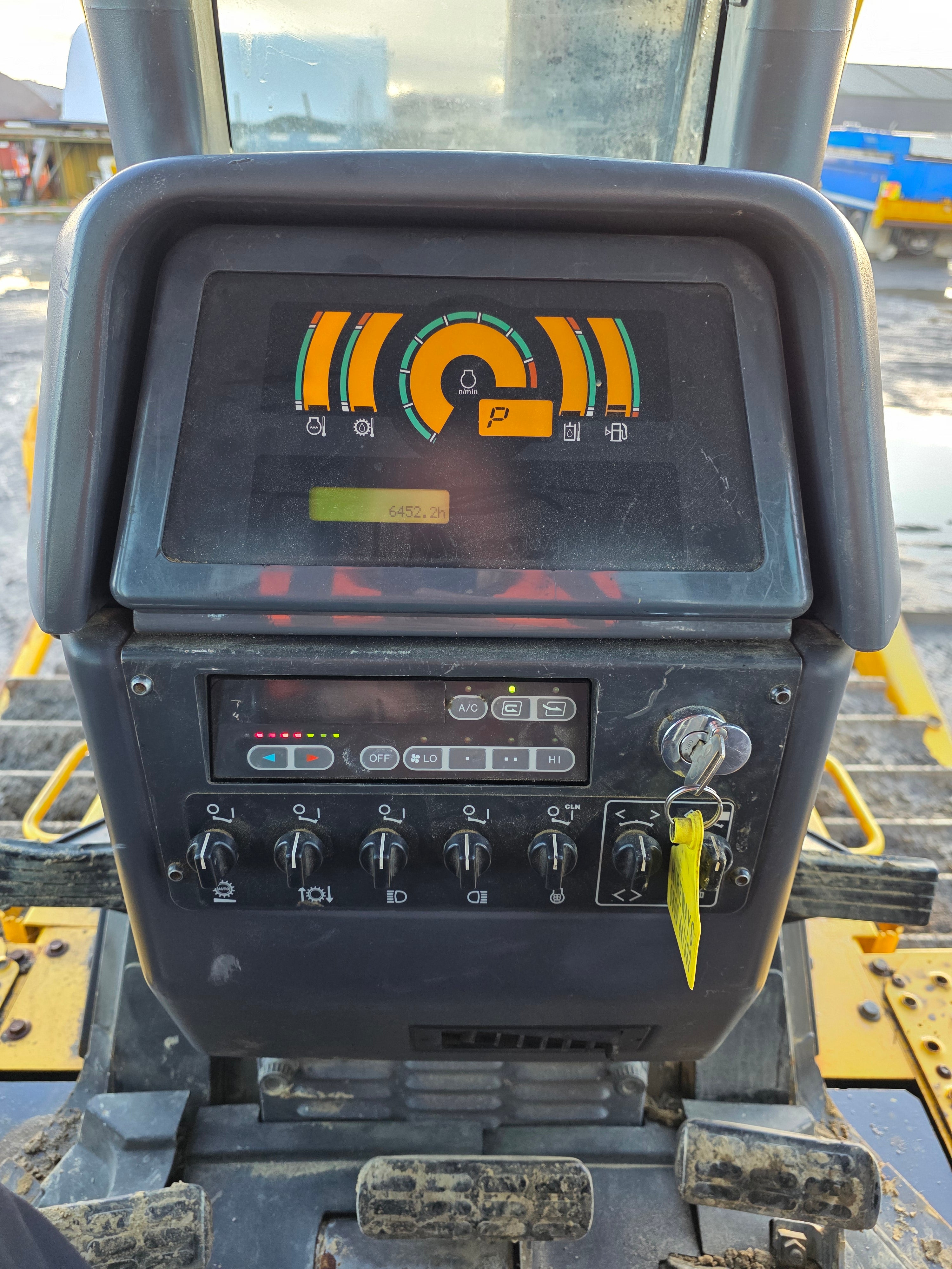 2011 Komatsu D85EX Bulldozer