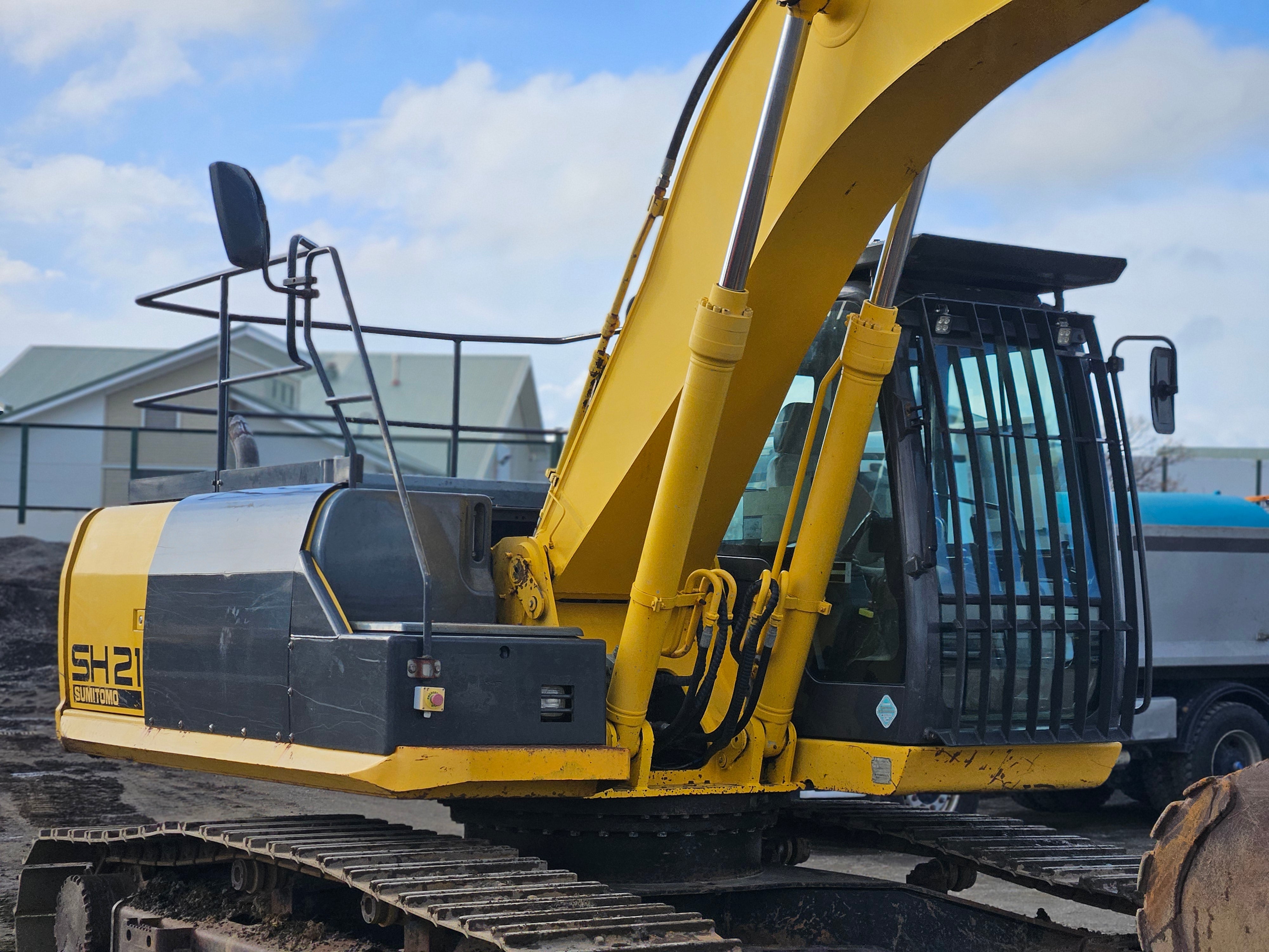 2015 Sumitomo SH210LC-5 Excavator