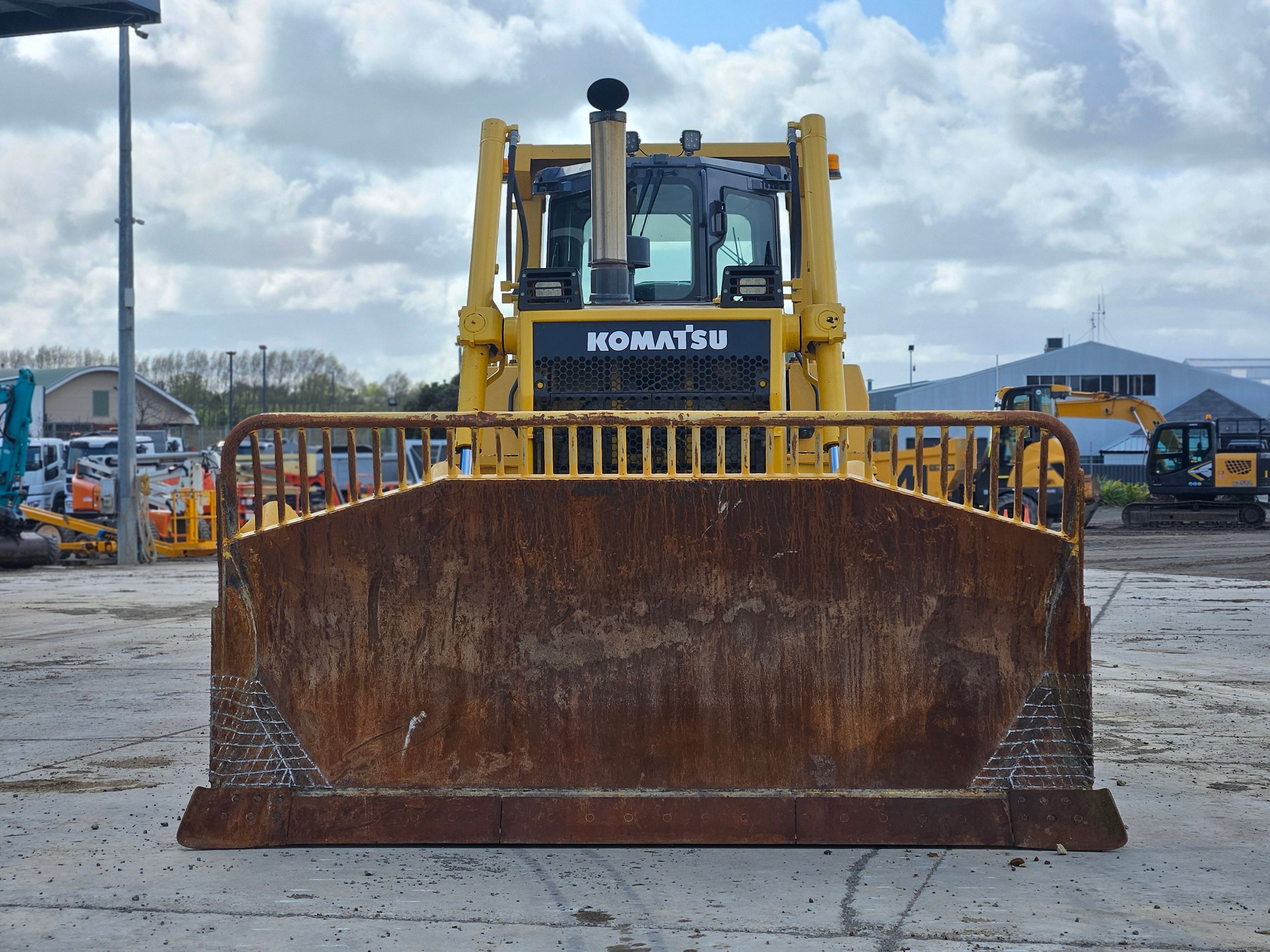 2011 Komatsu D85EX Bulldozer