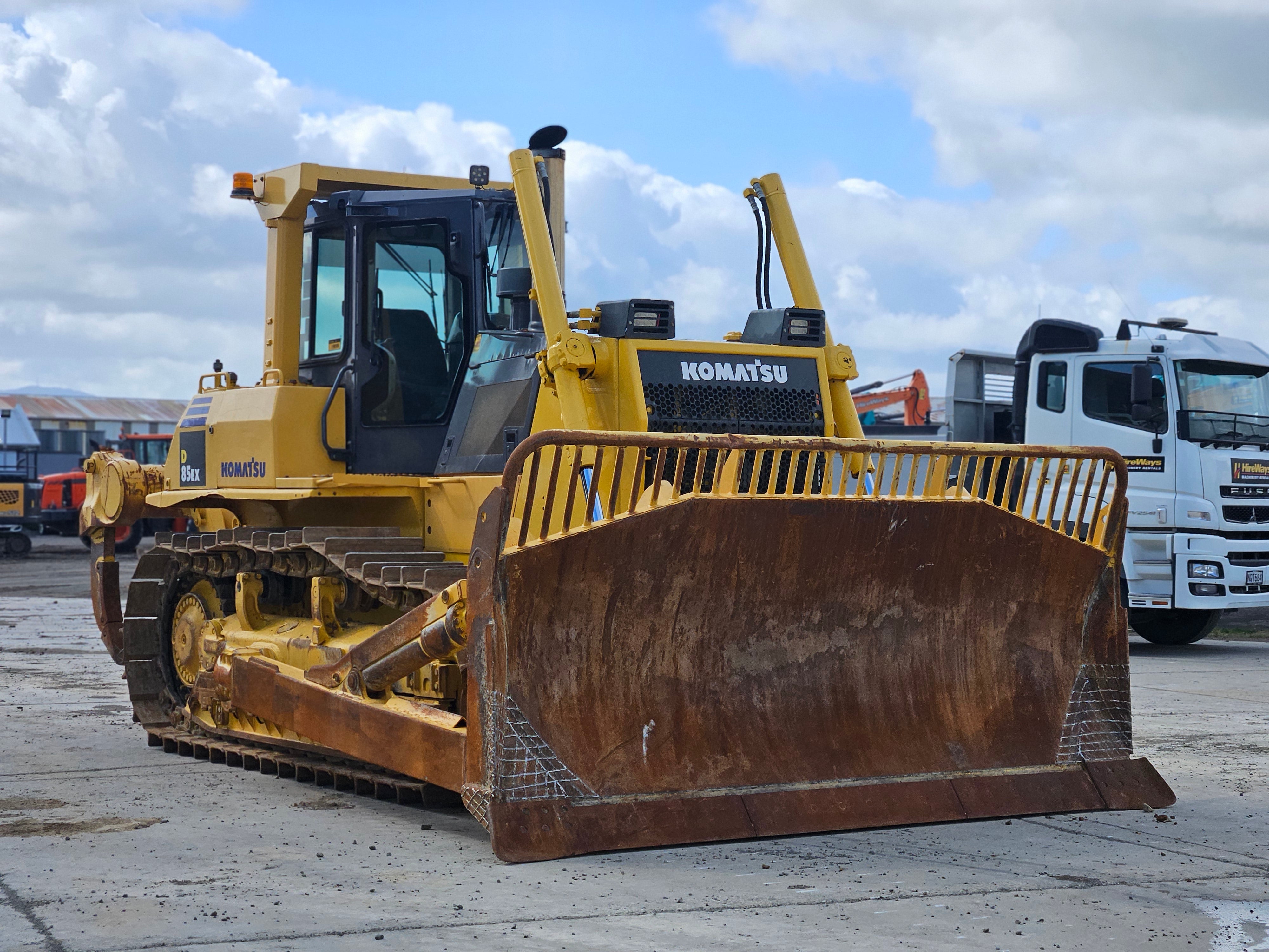 2011 Komatsu D85EX Bulldozer