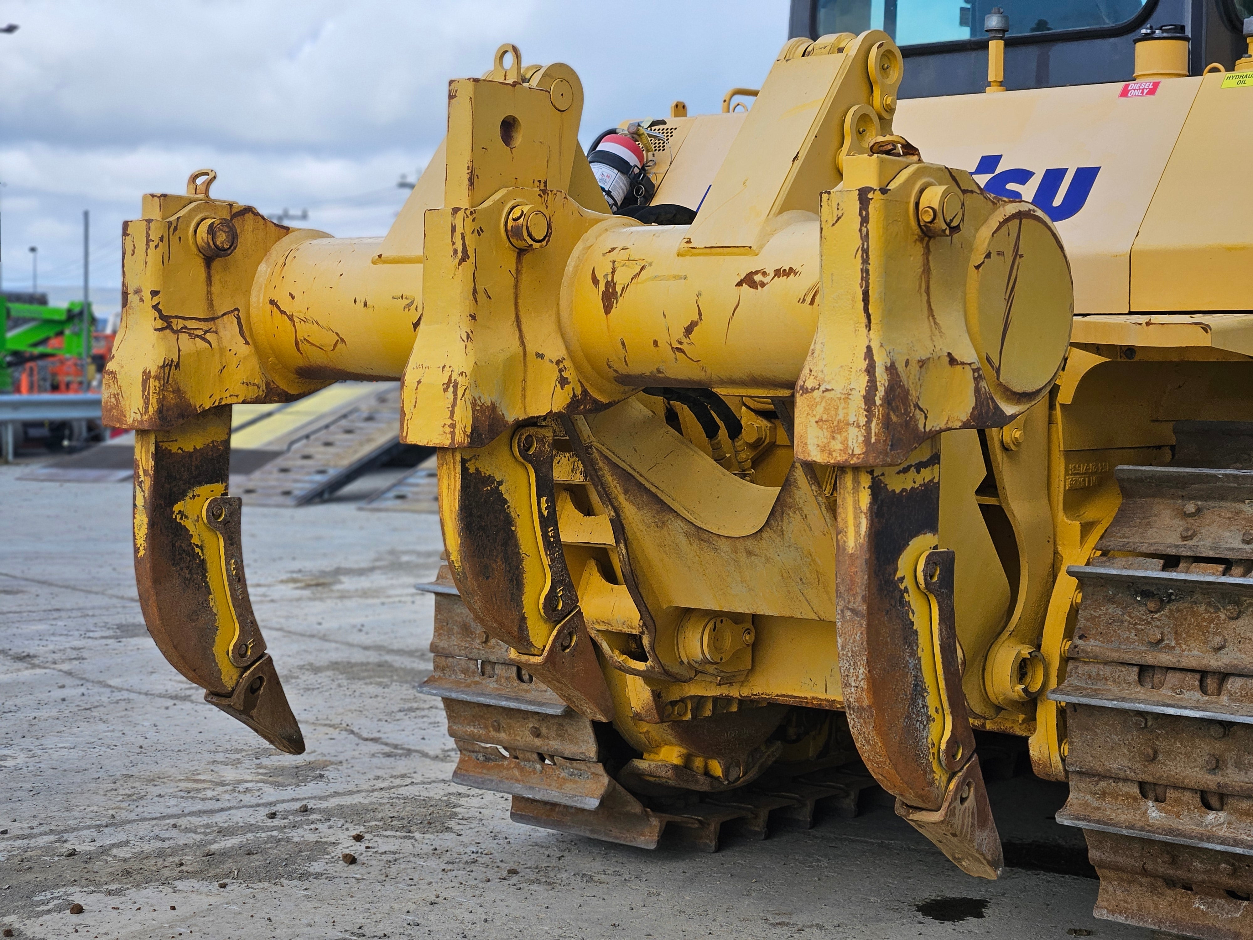 2011 Komatsu D85EX Bulldozer