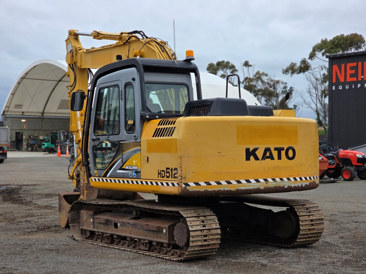 2017 Kato HD512-6 Excavator