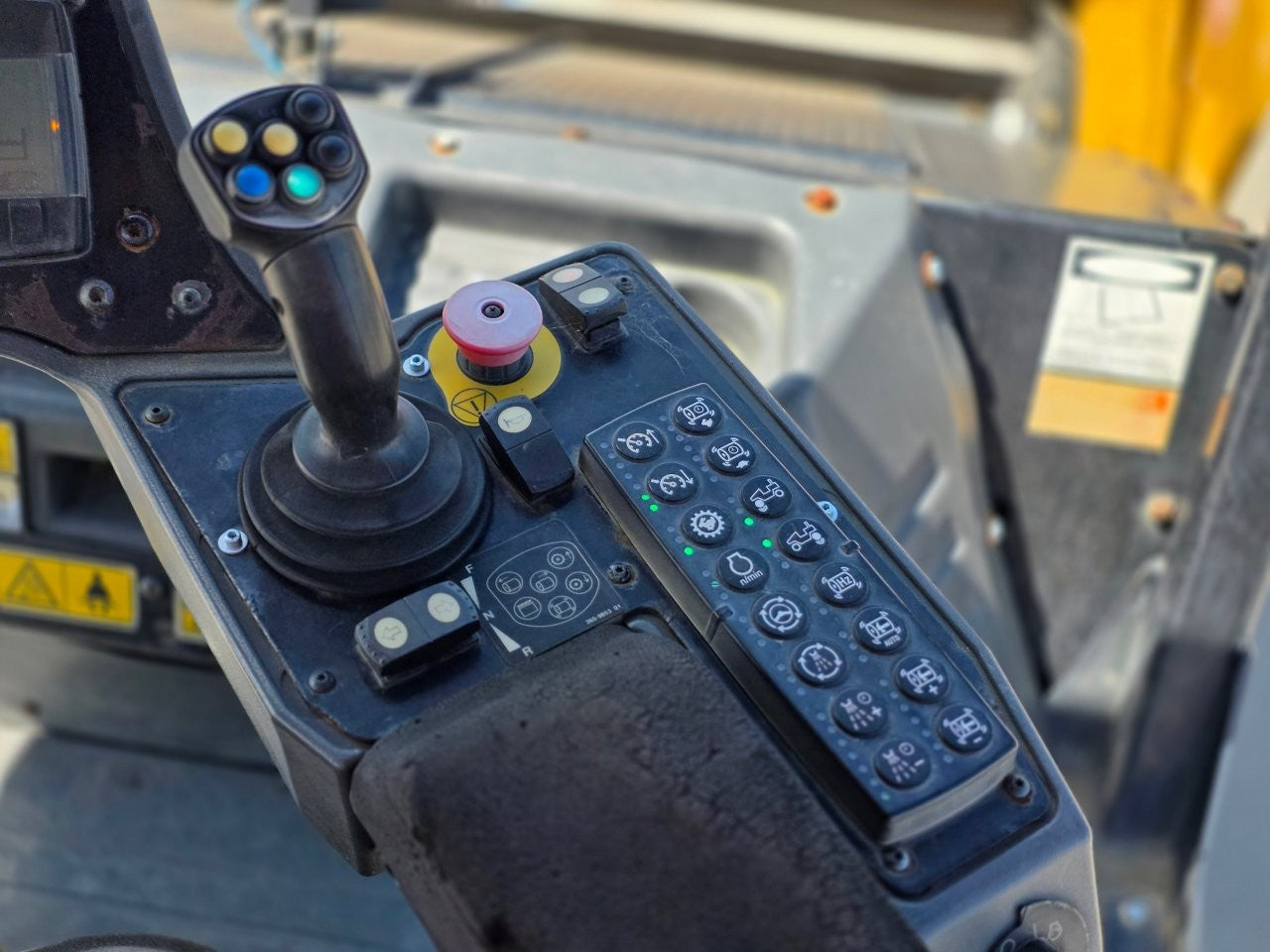 2014 Caterpillar CB44B Double Drum Roller