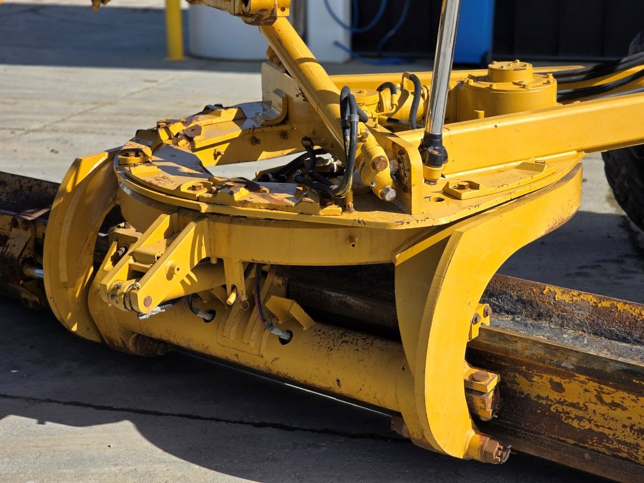 2010 Caterpillar 120M Grader