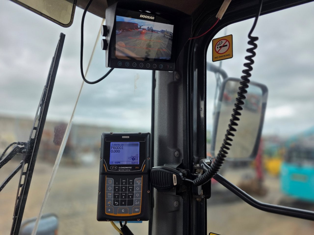 2014 Doosan DL250 Loader