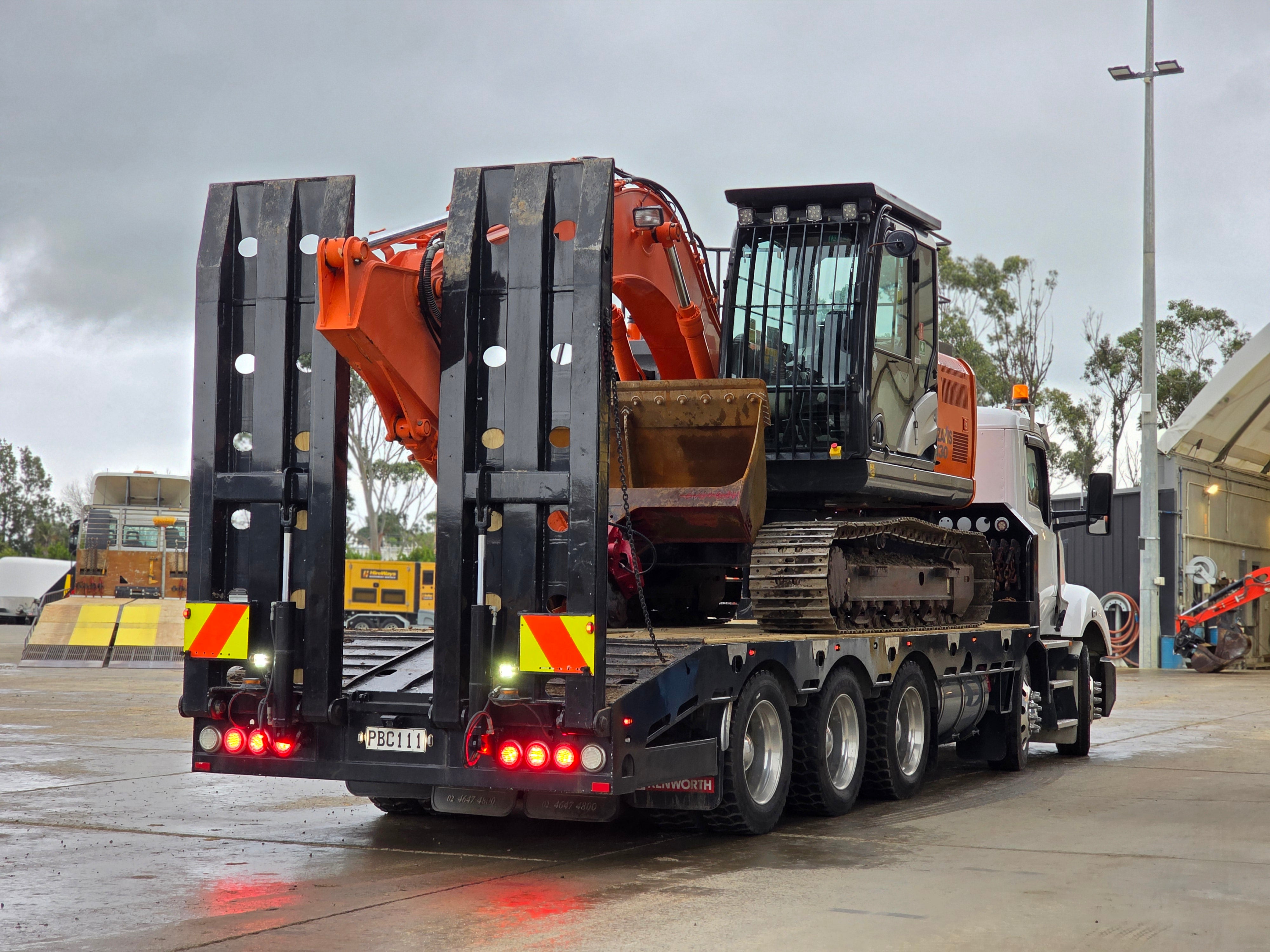 2020 Kenworth T360 10x6 Rigid Transporter