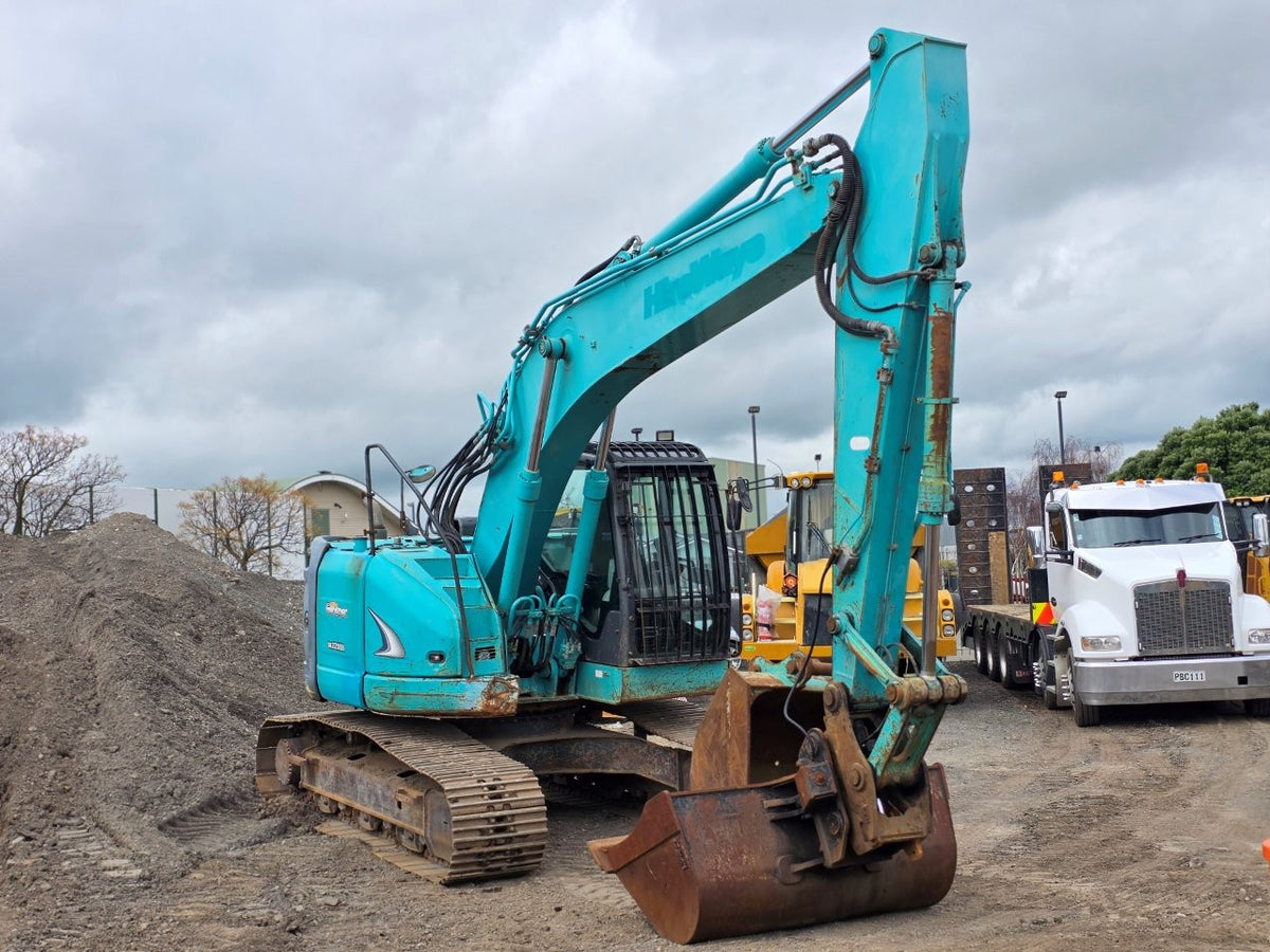 $1 Reserve 2017 Kobelco SK225SR-2 Excavator - TradeMe