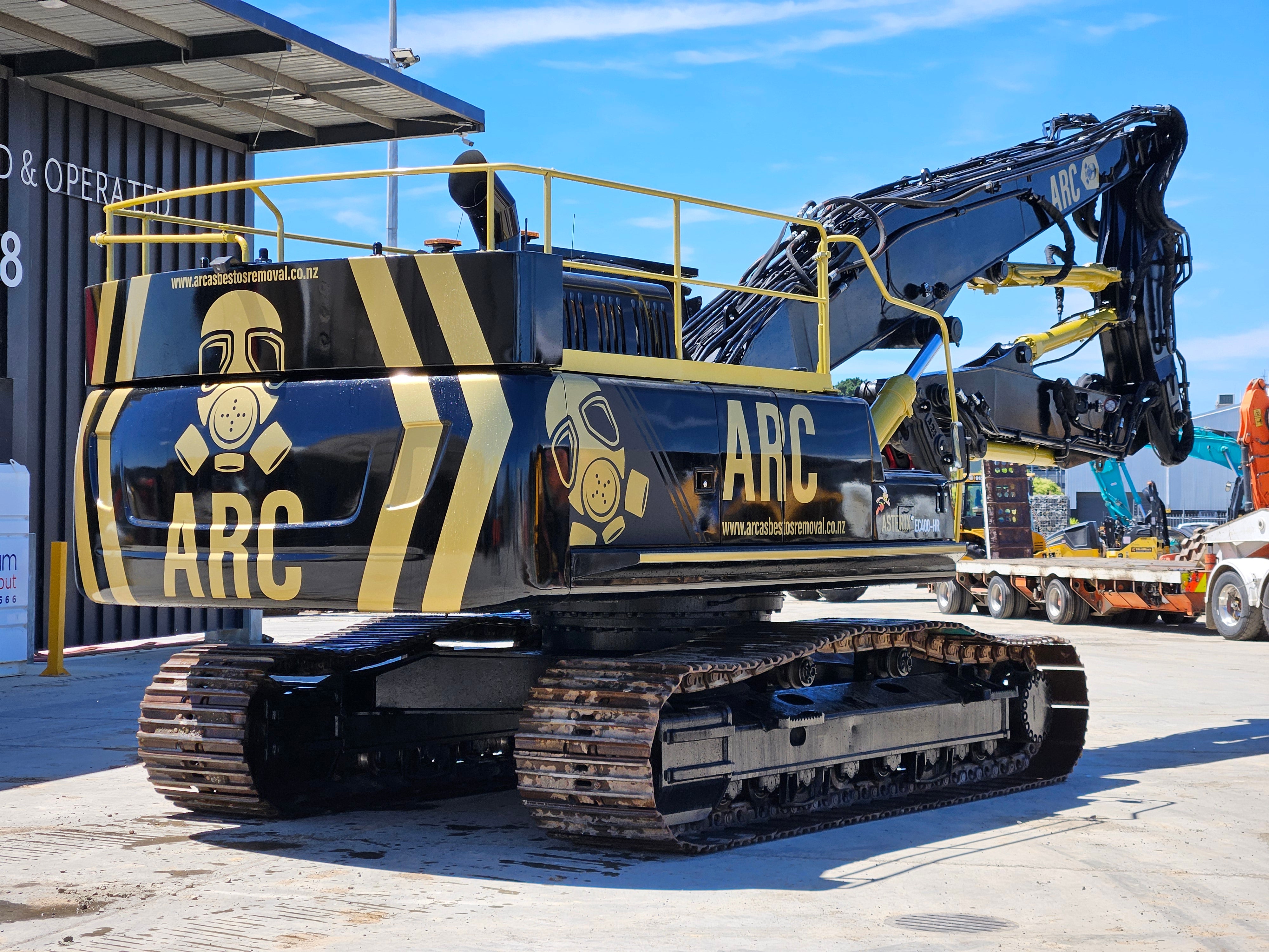 Custom Arc Asbestos Long Reach Excavator