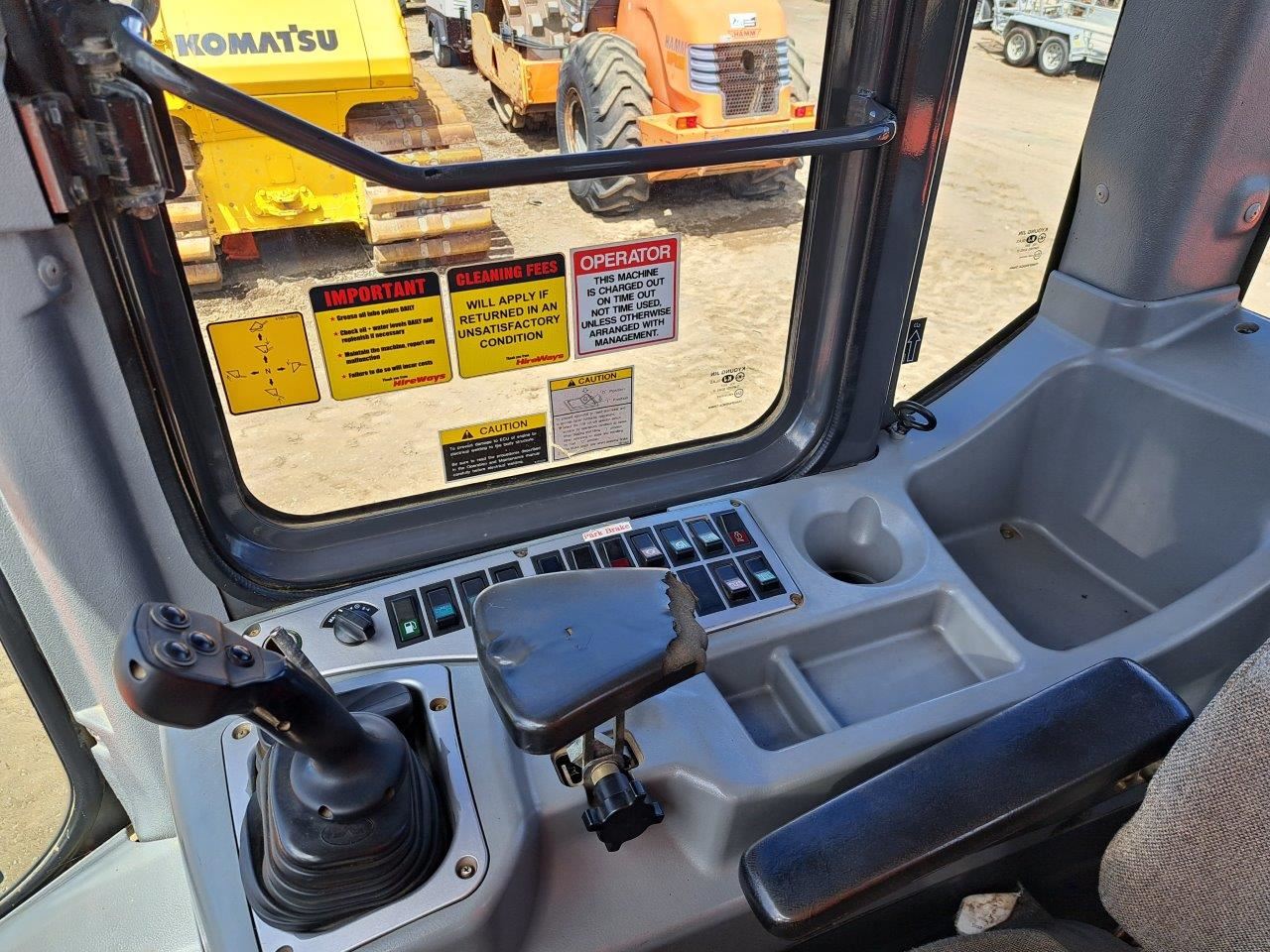 2011 Doosan DL250 Loader