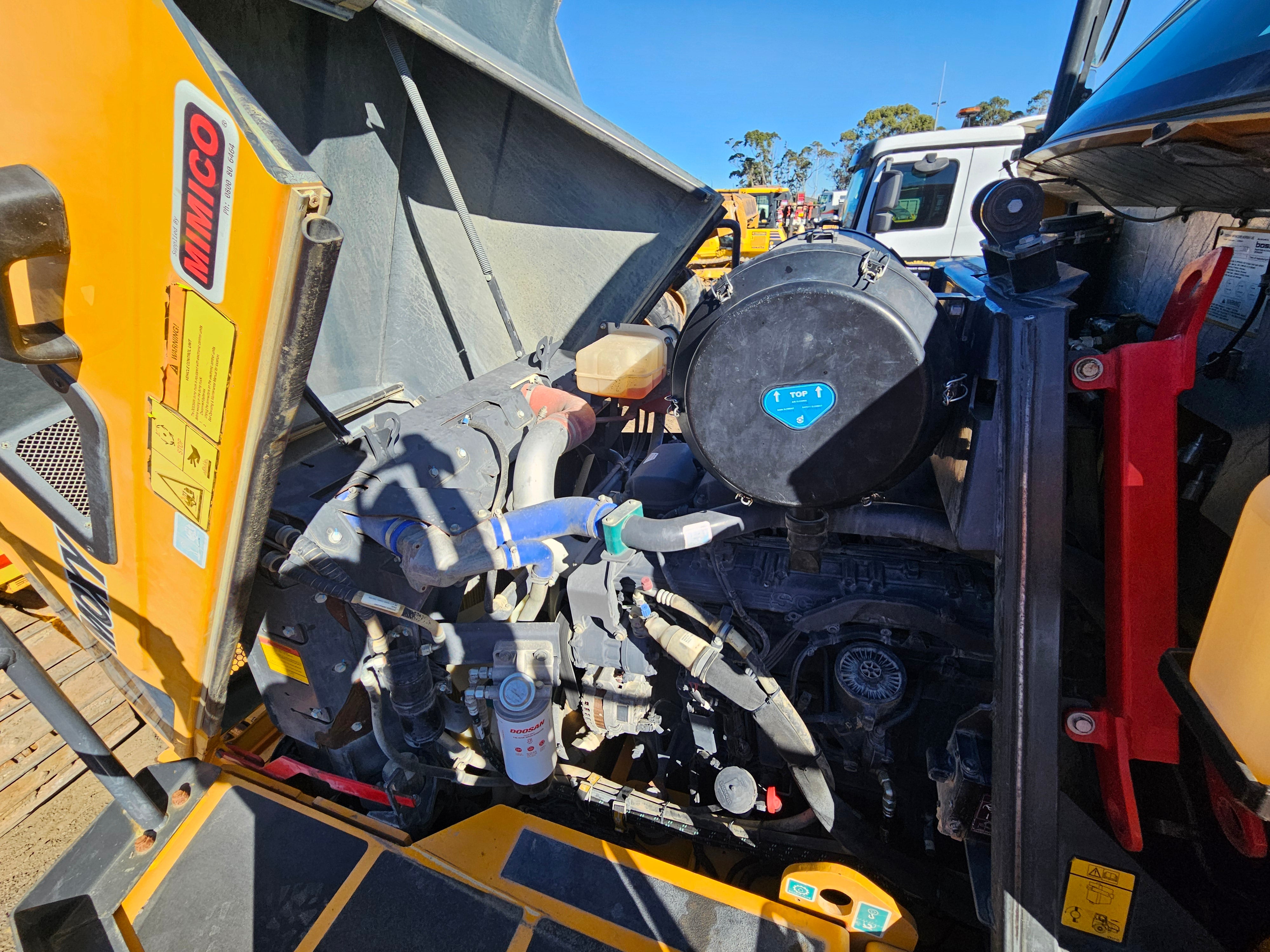 2017 Moxy MDT30 Dump Truck