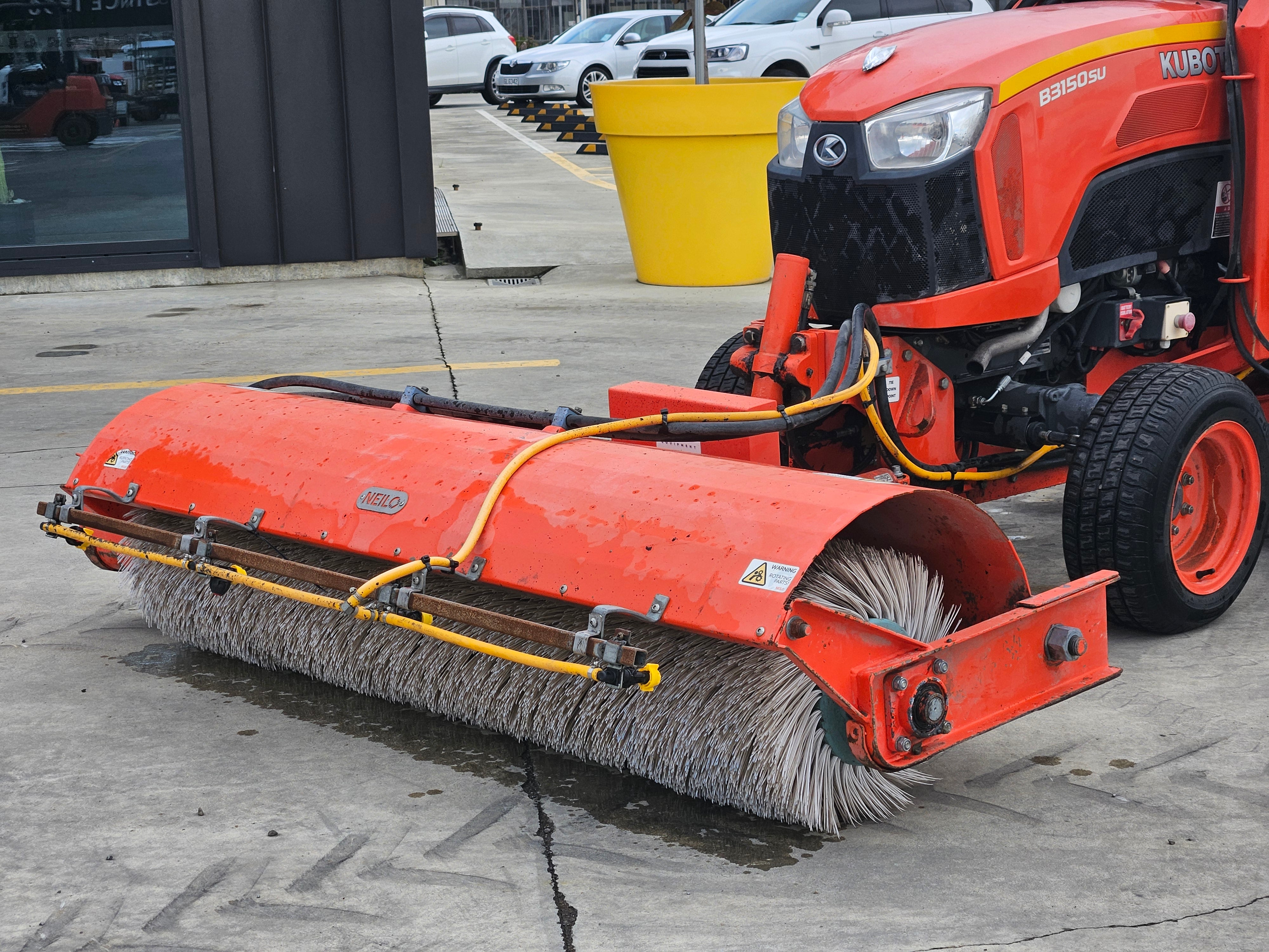 2020 Neilo B3150 Tractor Grader / Broom