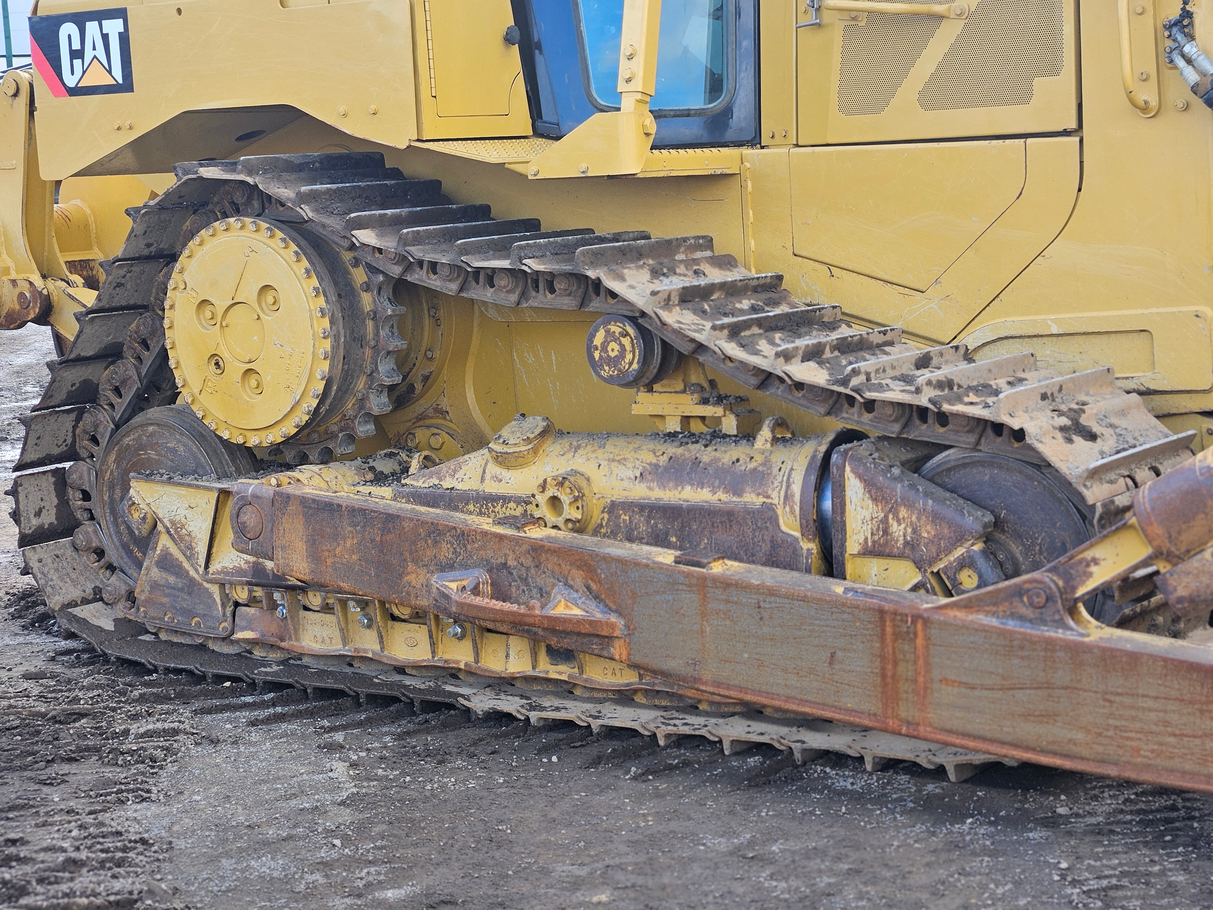 2013 CAT D6T XW Bulldozer