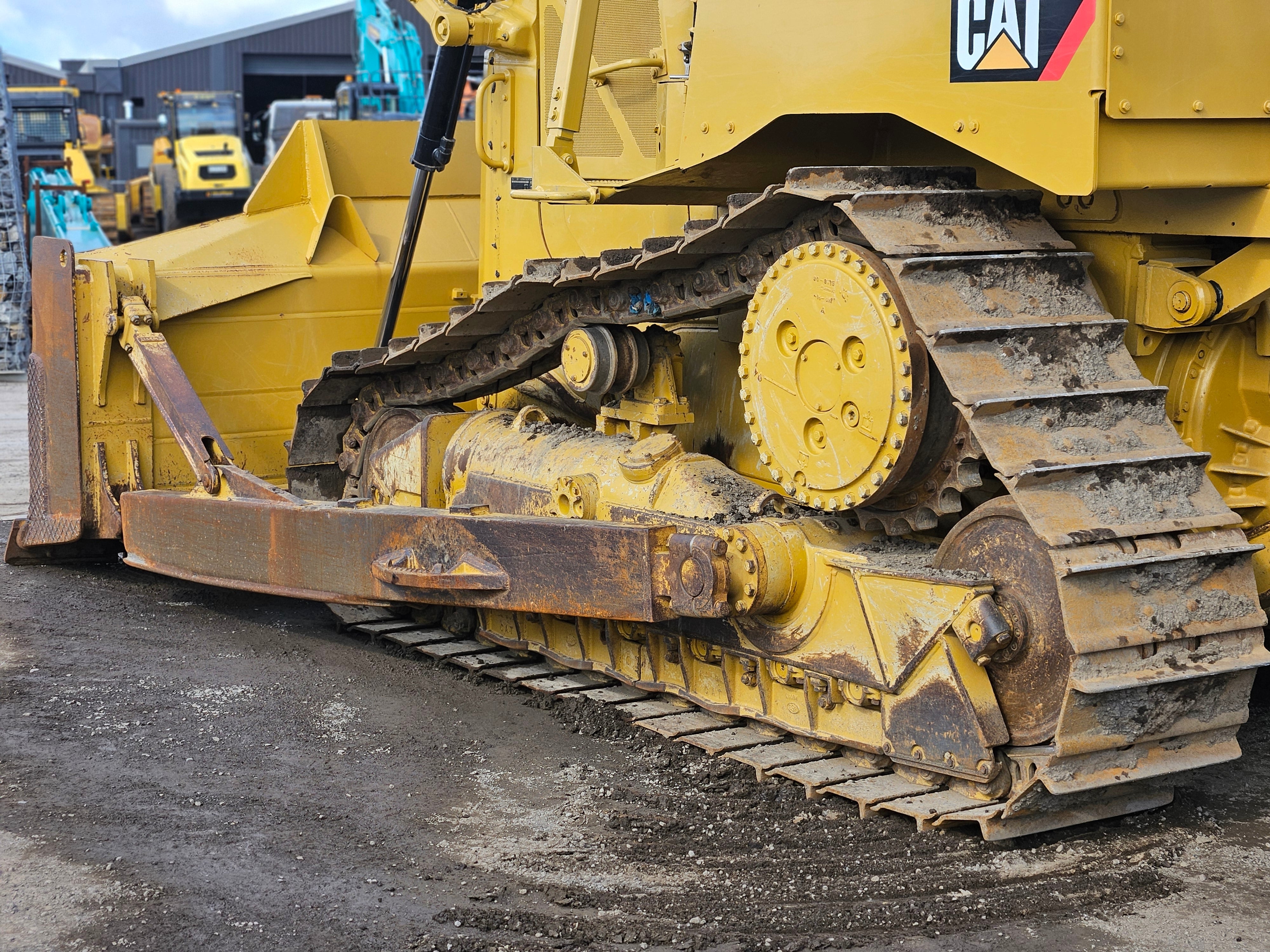 2013 CAT D6T XW Bulldozer