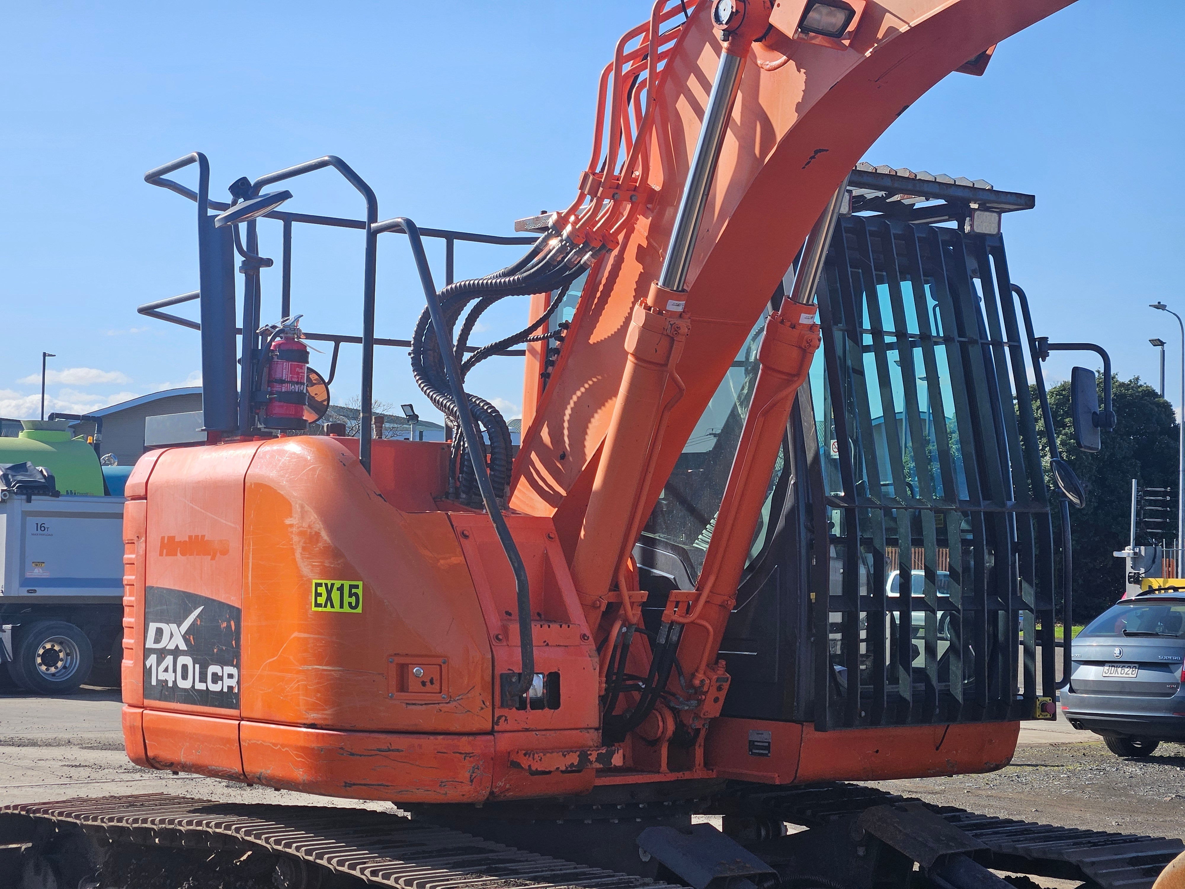 2015 Doosan DX140LCR Excavator