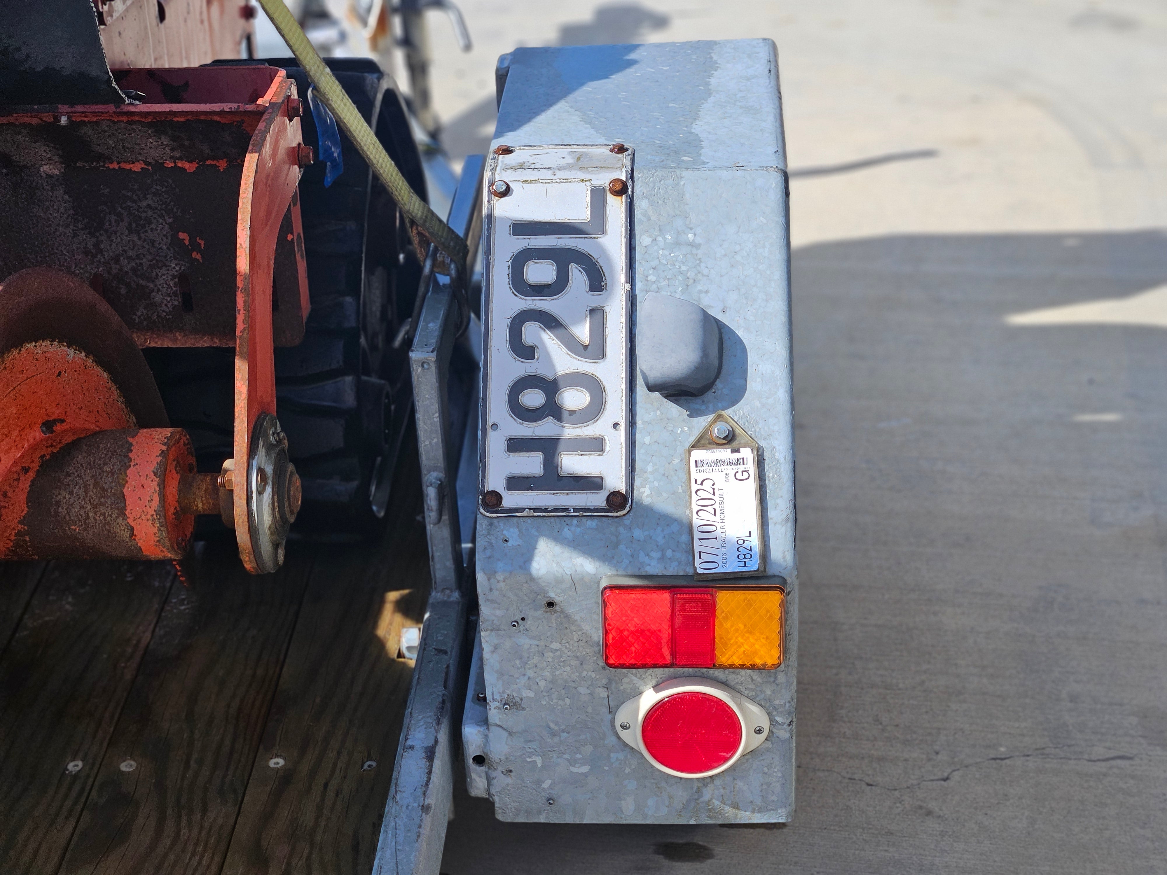 2011 Ditch Witch RT24 Trencher and Trailer