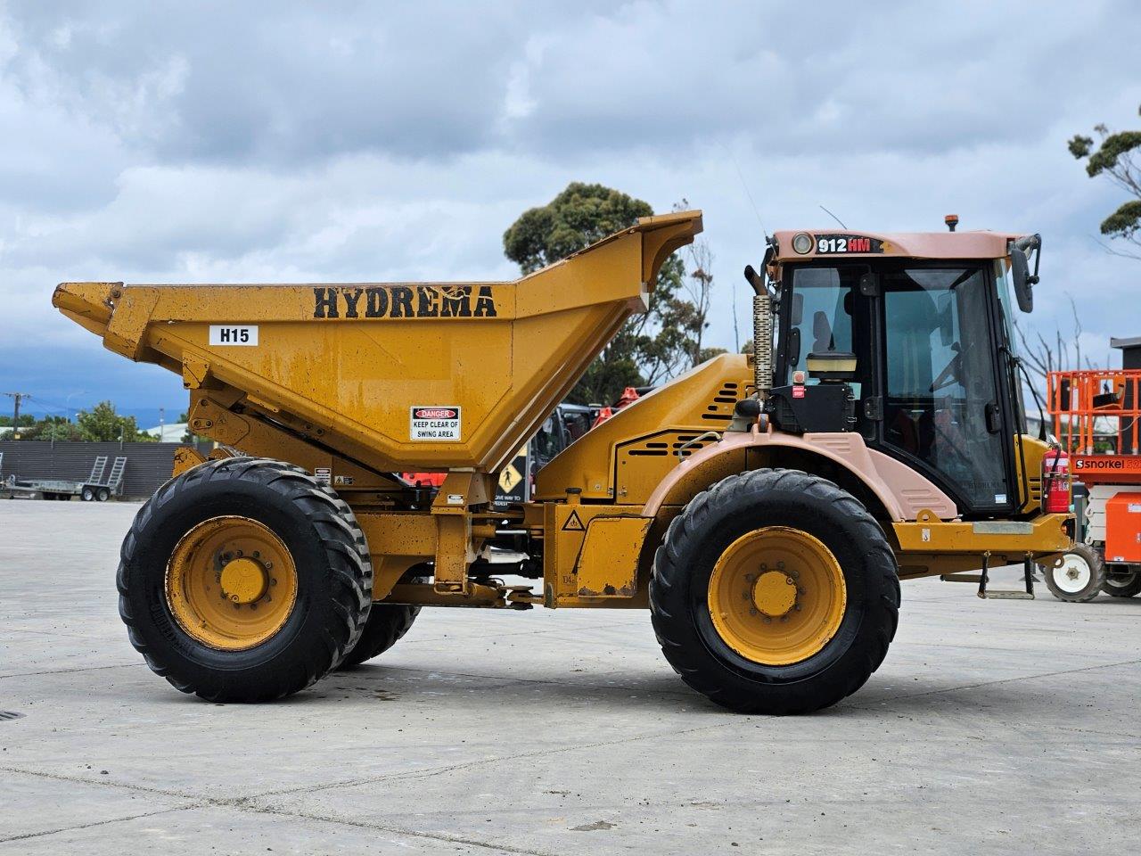 2015 Hydrema 912HM Swivel Tip Dump Truck