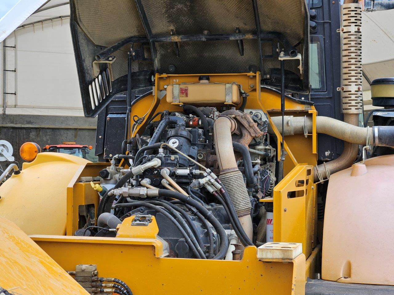 2015 Hydrema 912HM Swivel Tip Dump Truck