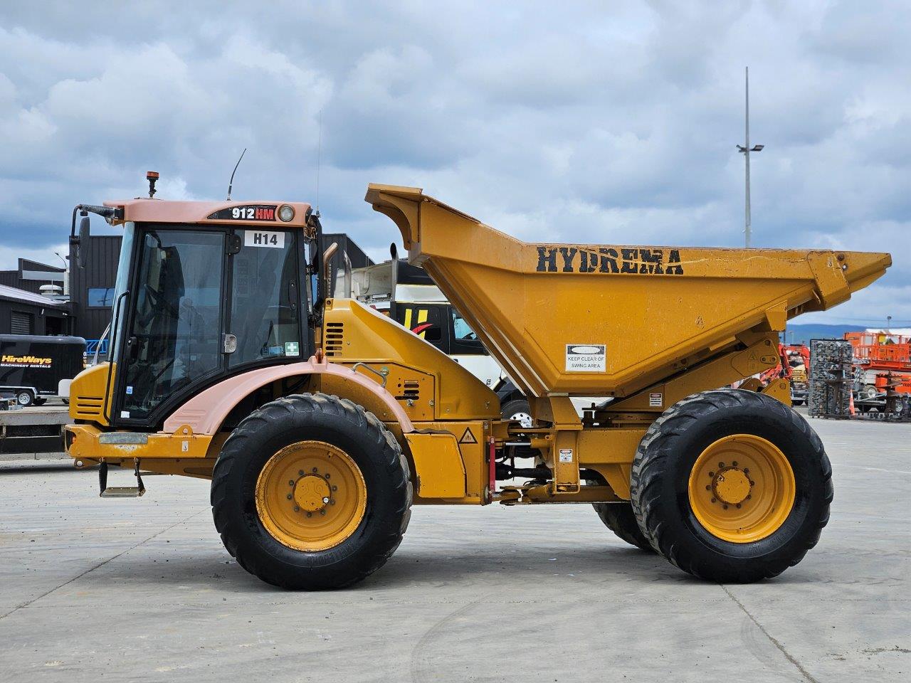 2015 Hydrema 912HM Swivel Tip Dump Truck