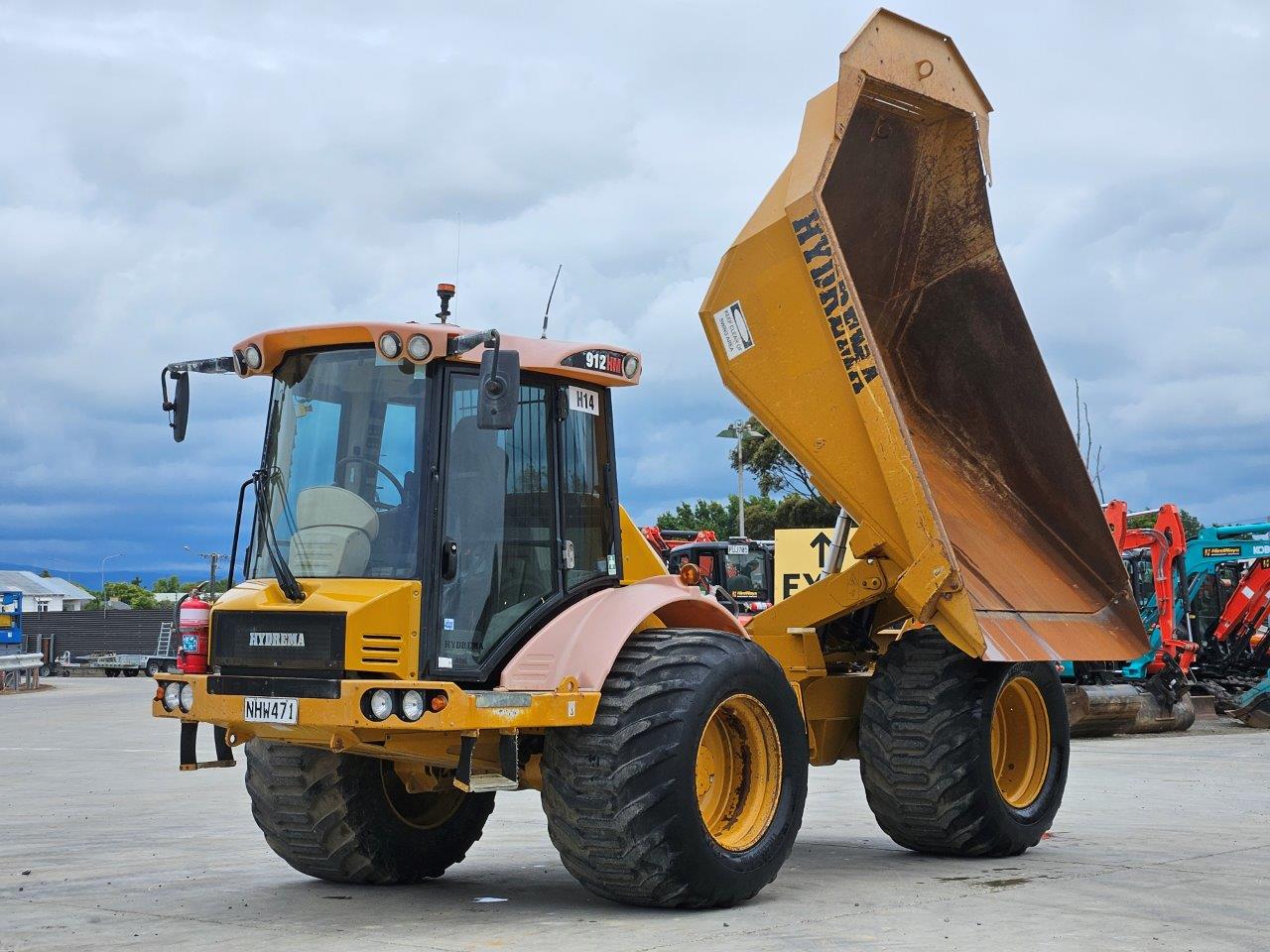 2015 Hydrema 912HM Swivel Tip Dump Truck