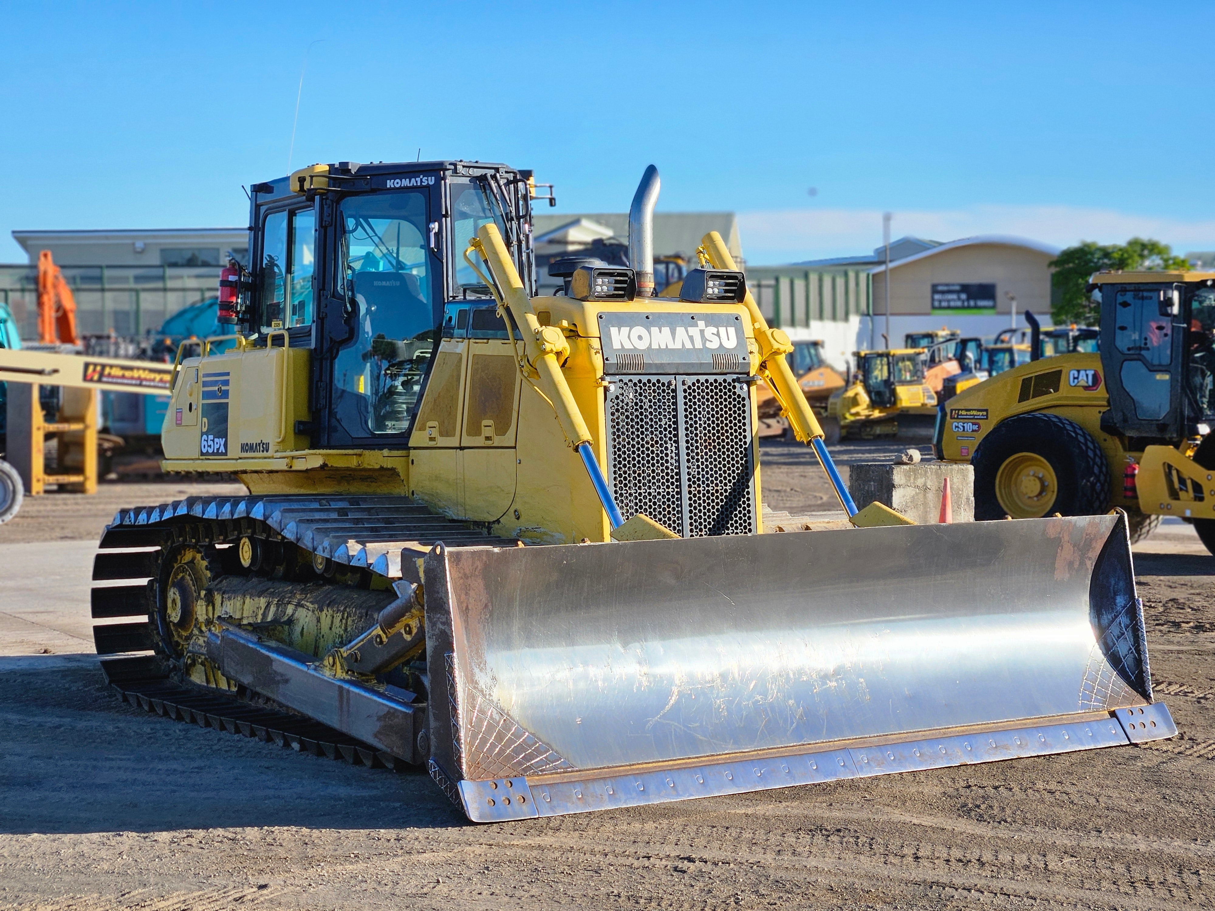 2018 Komatsu D65PX-18 Bulldozer