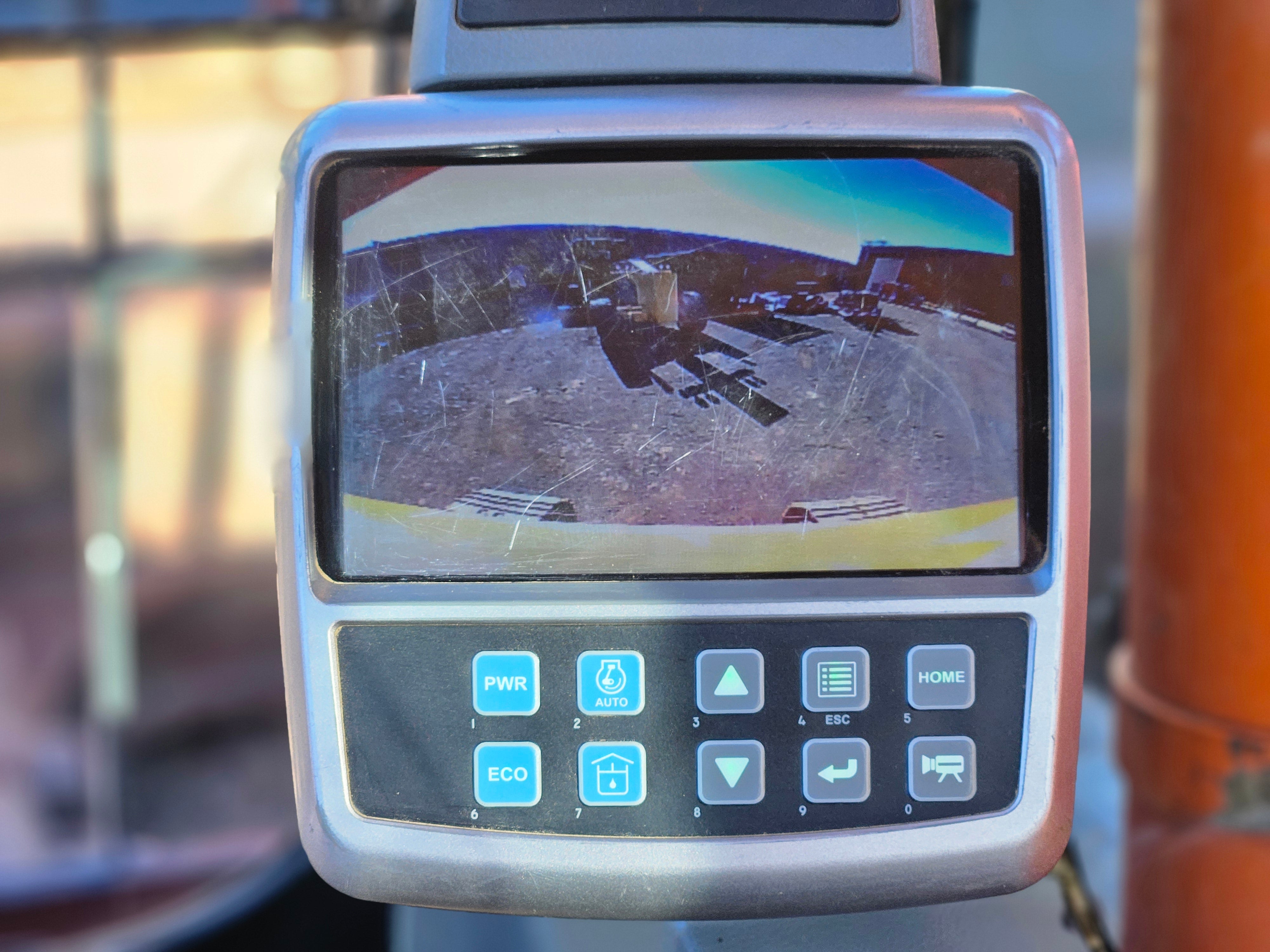 2015 Doosan DX140LCR Excavator