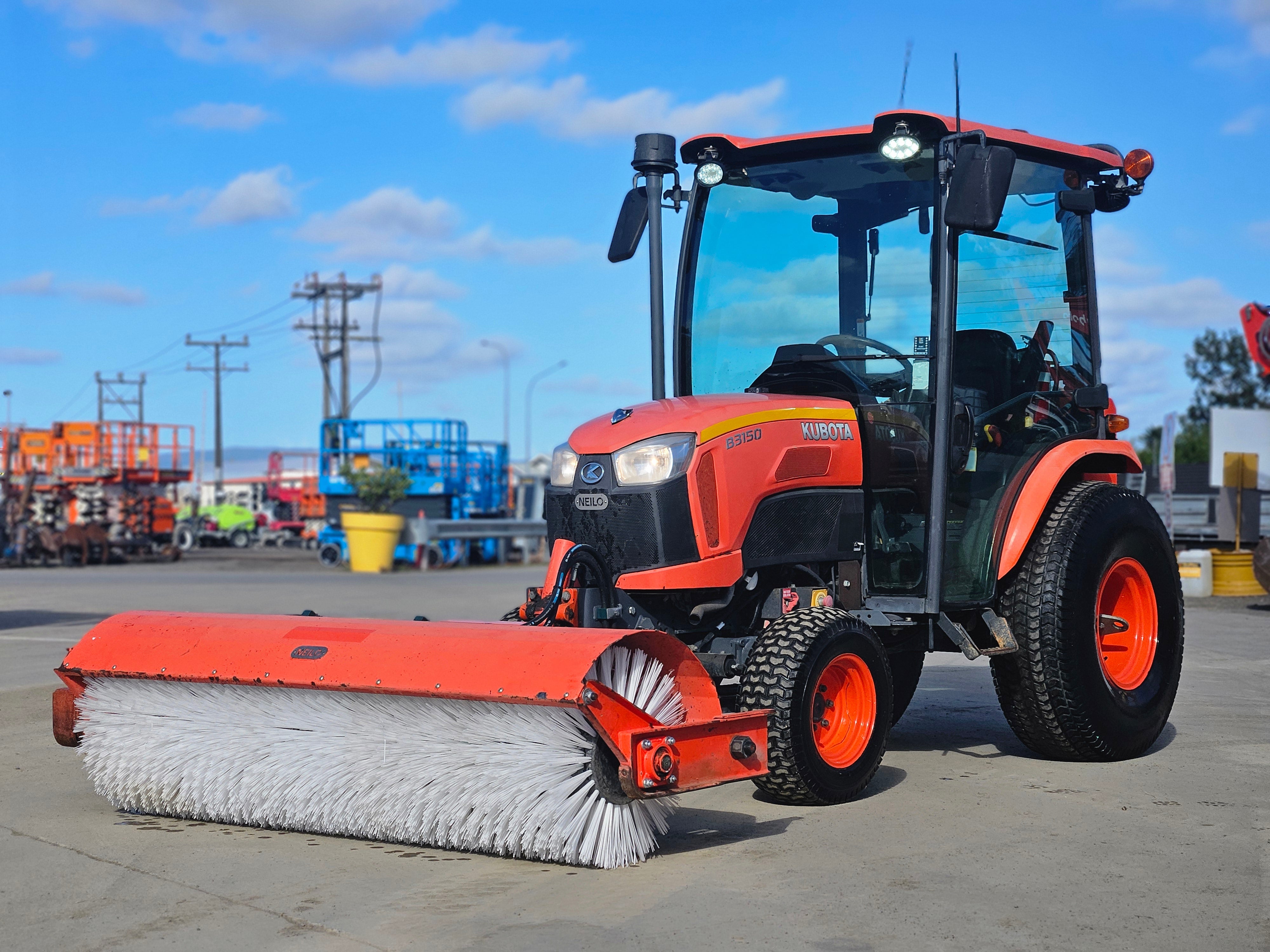 2020 Neilo B3150 Tractor Broom