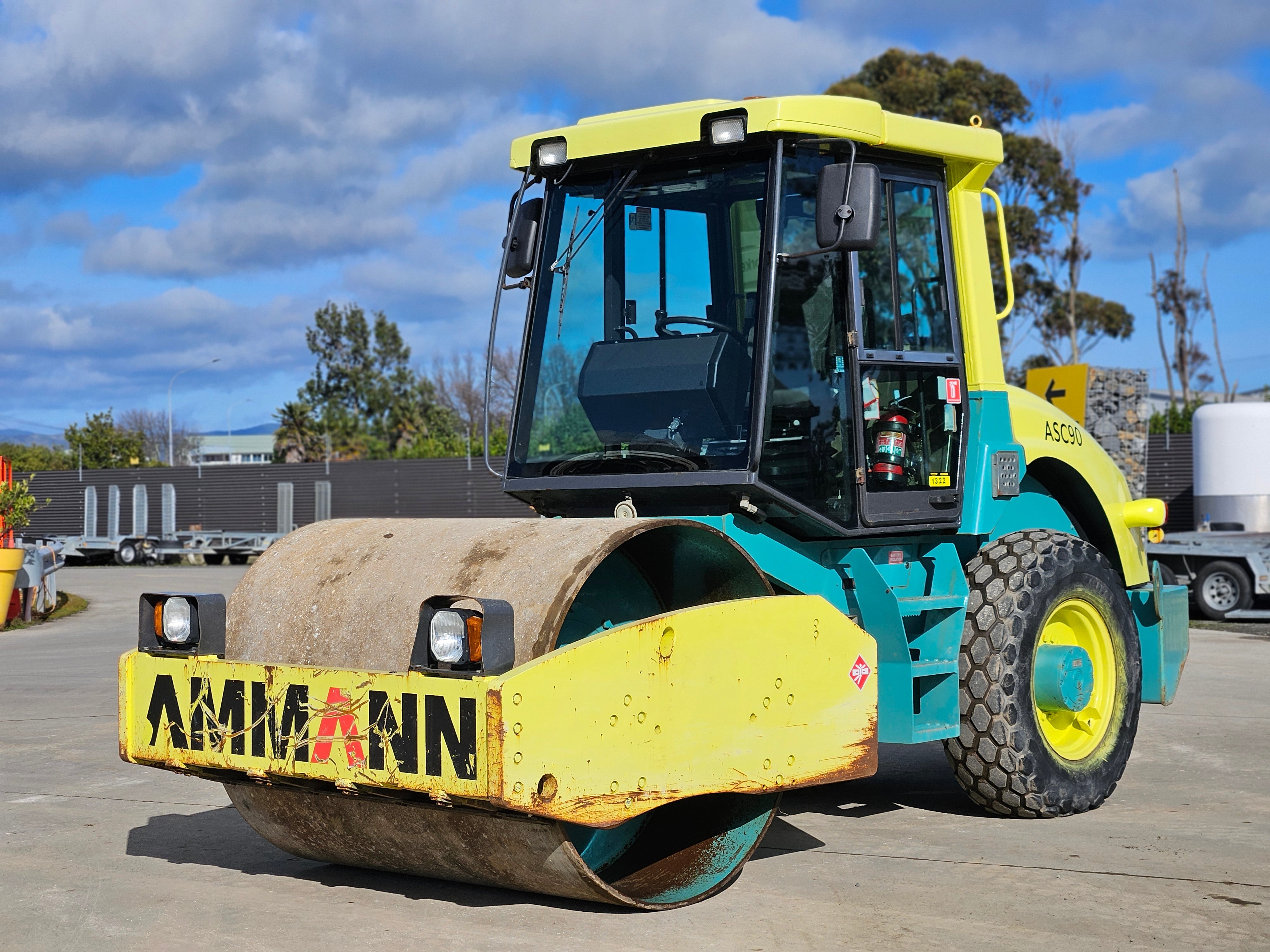 2008 Ammann ASC90D Smooth Drum Roller