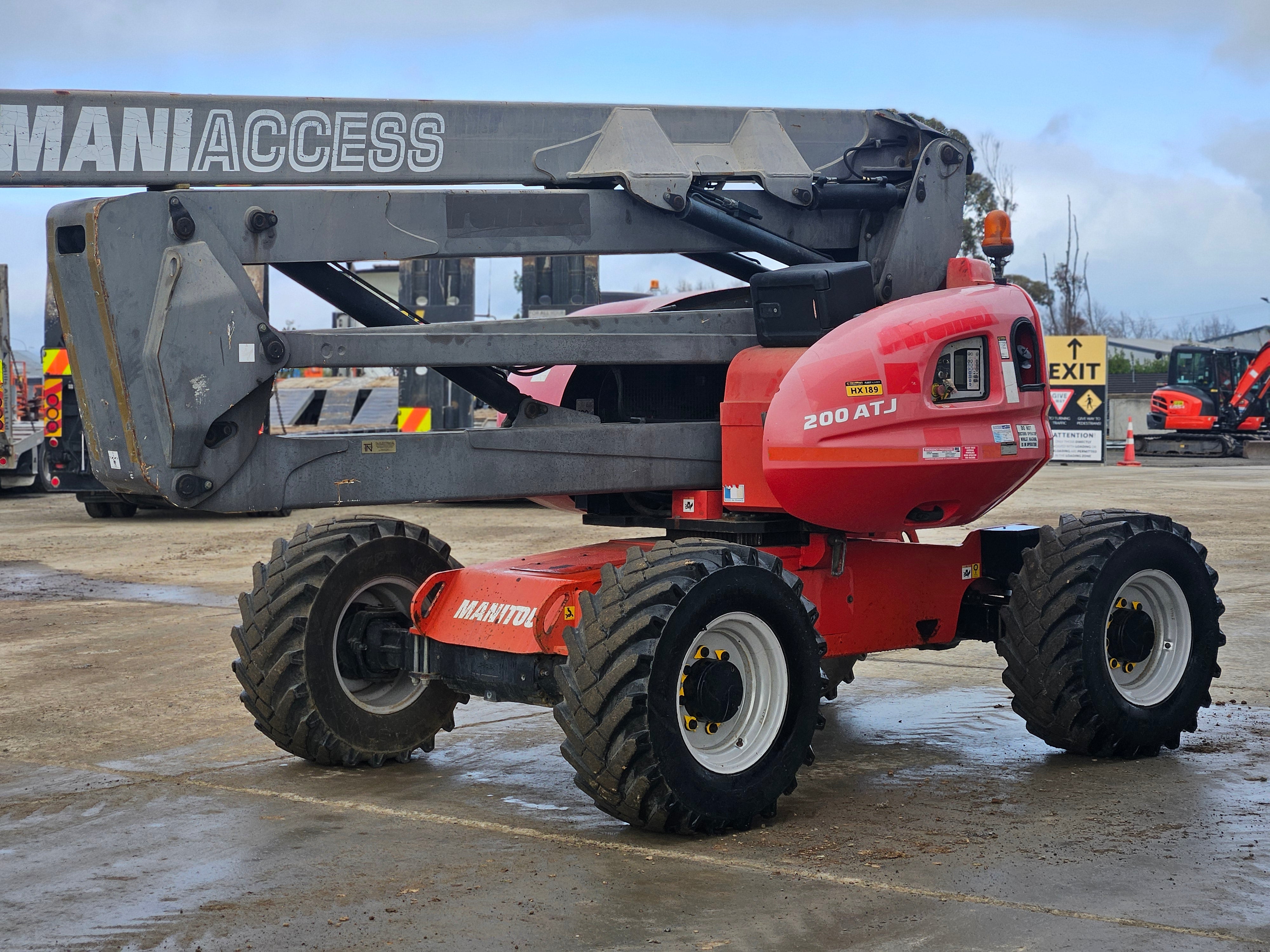 $1 Reserve 2011 Manitou 200ATJ Knuckle Boom