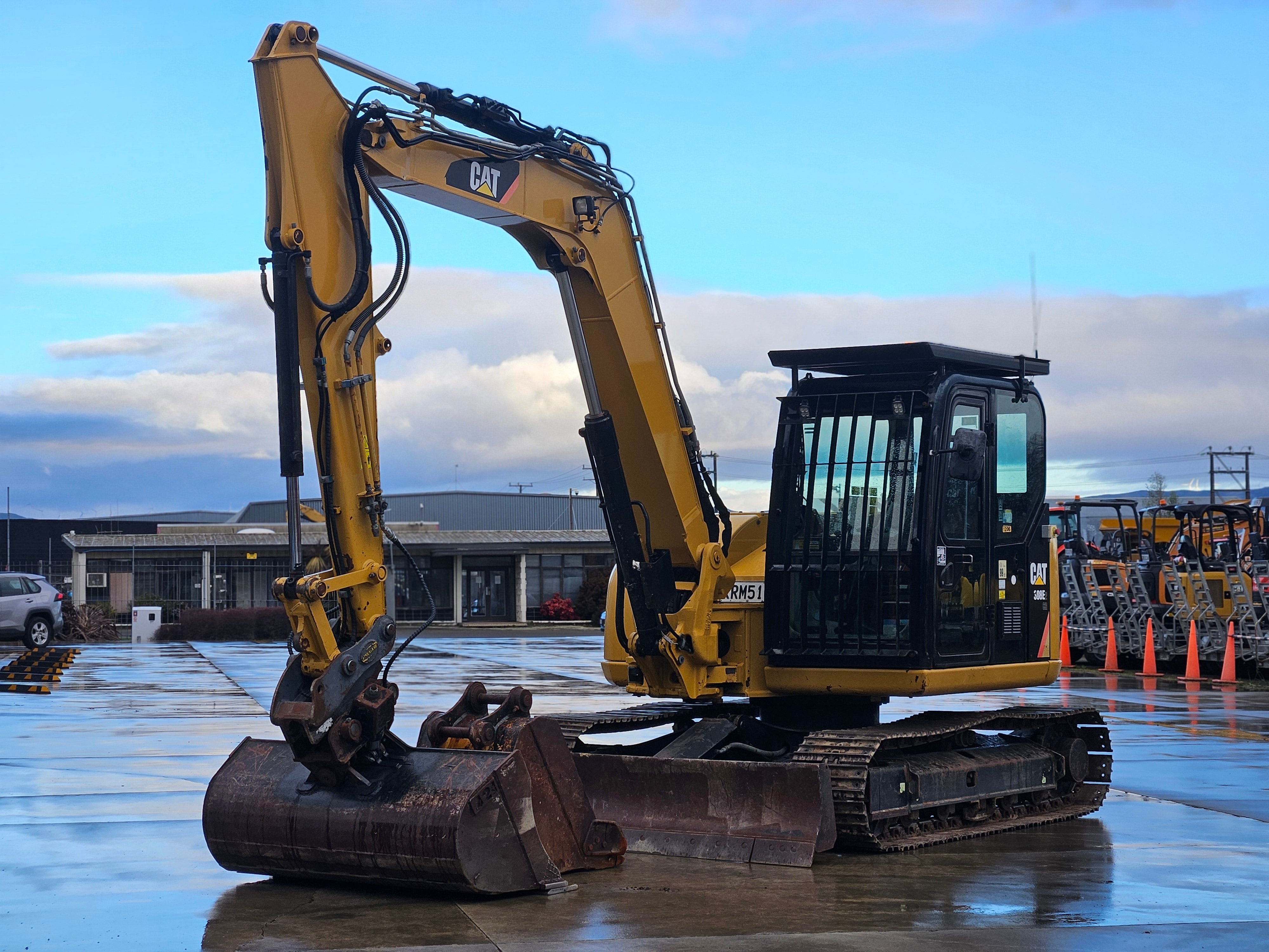 $1 Reserve 2016 Caterpillar 308 Excavator